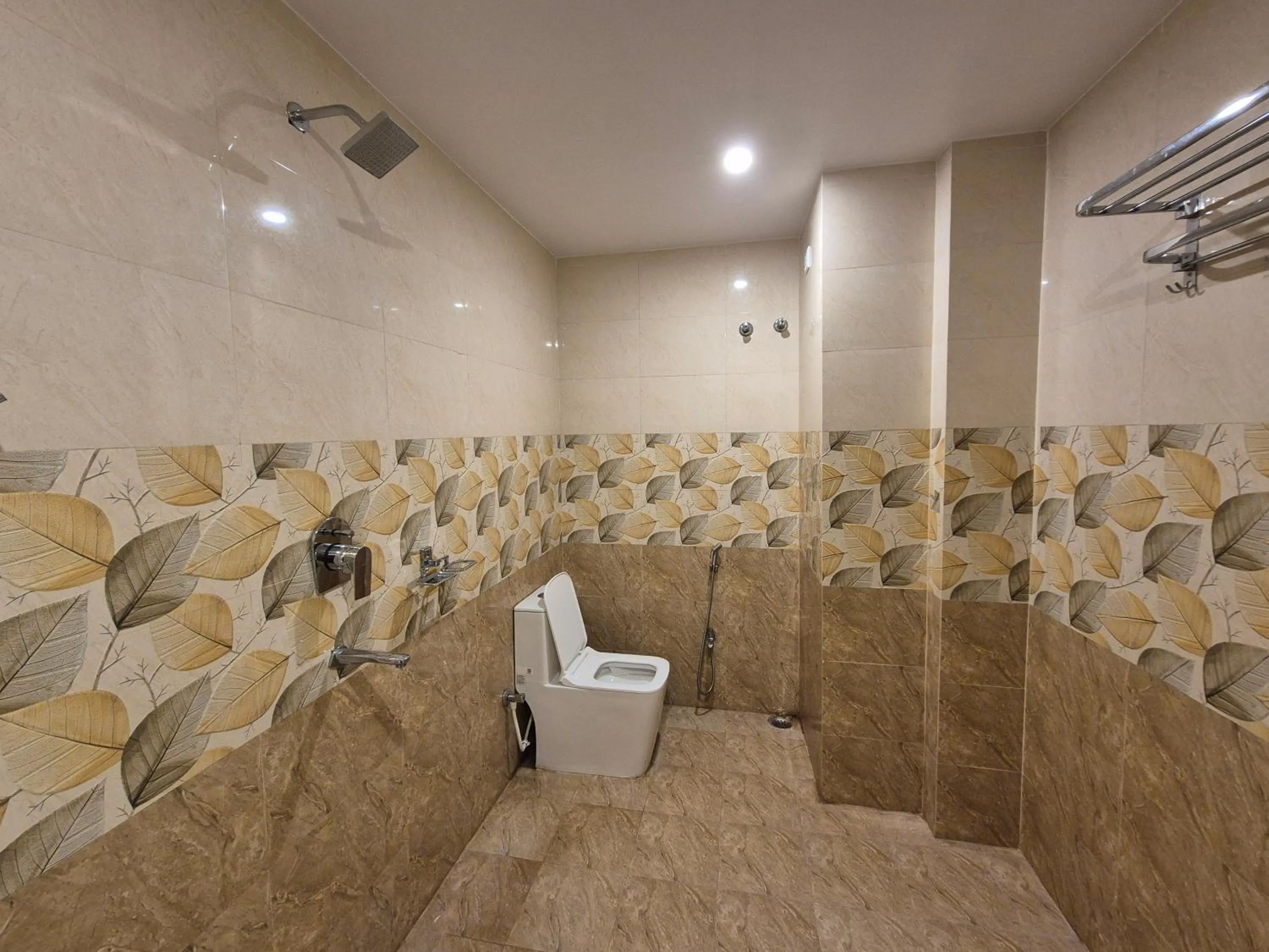 Toilet in Royal View Residency