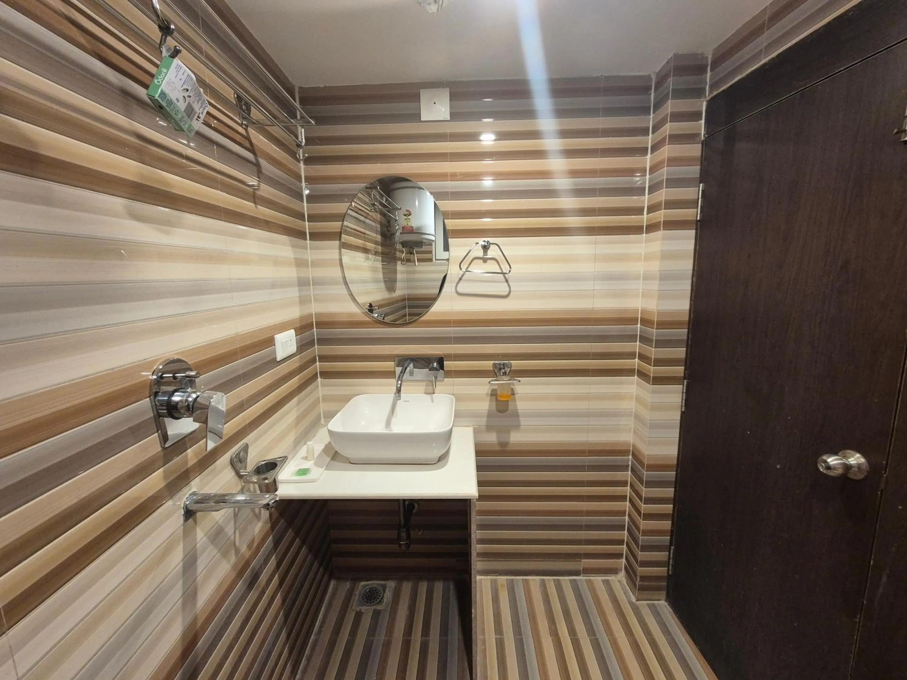 Shower in Royal View Residency