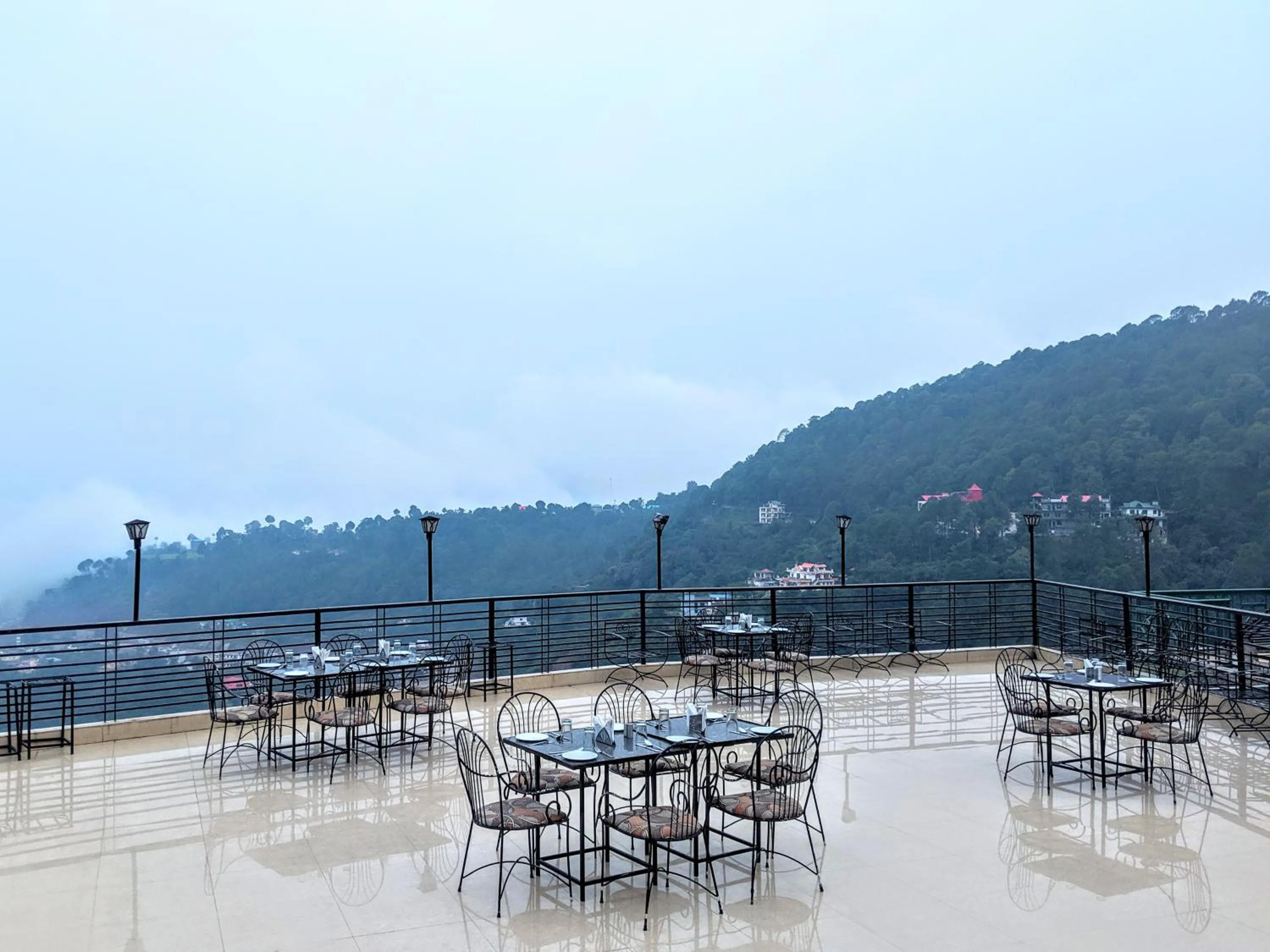 Shivalik Hotel And Resorts