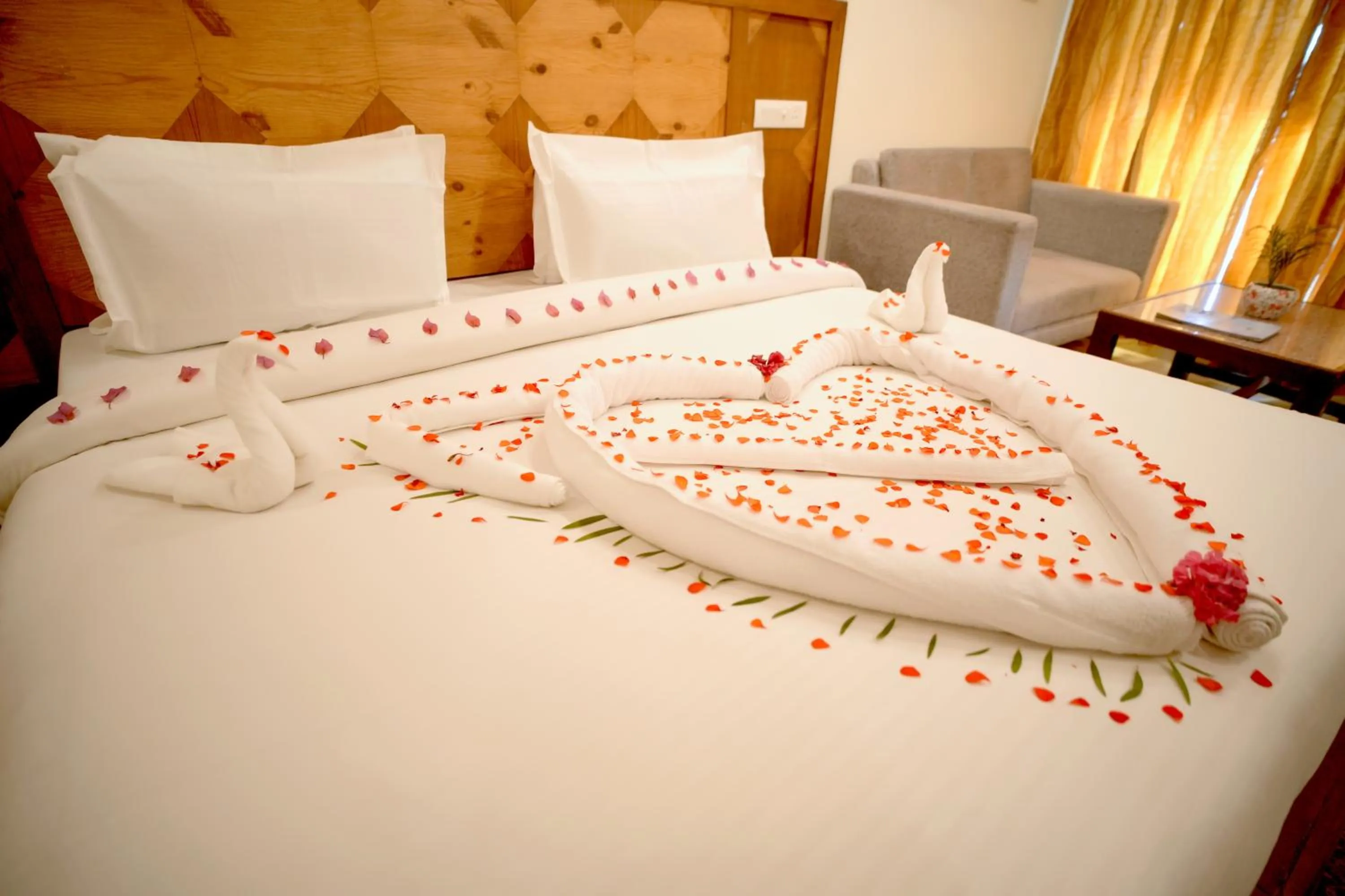 Bed in Shivalik Hotel And Resorts