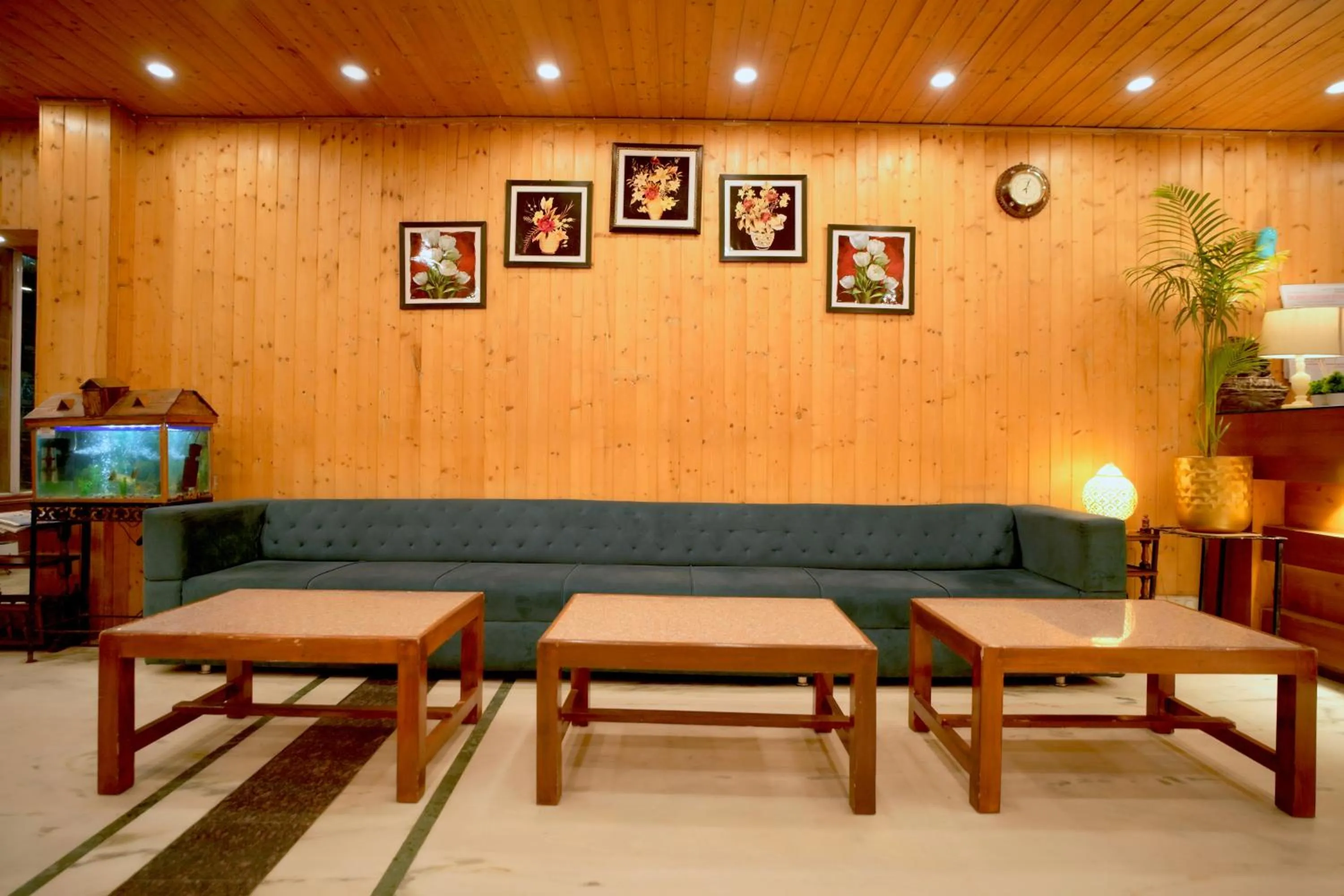 Shivalik Hotel And Resorts