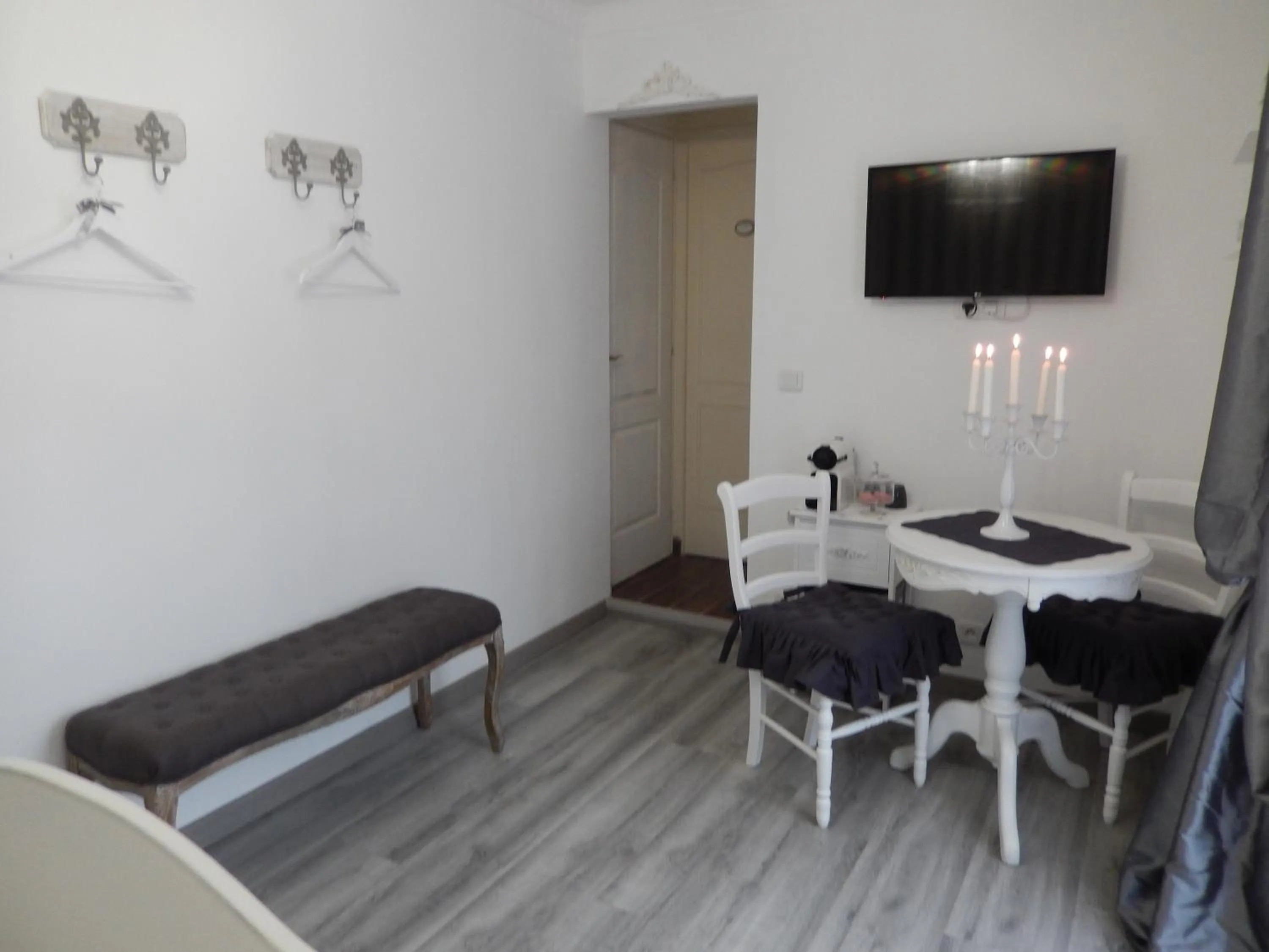 Photo of the whole room in La Cordonnerie de Réau