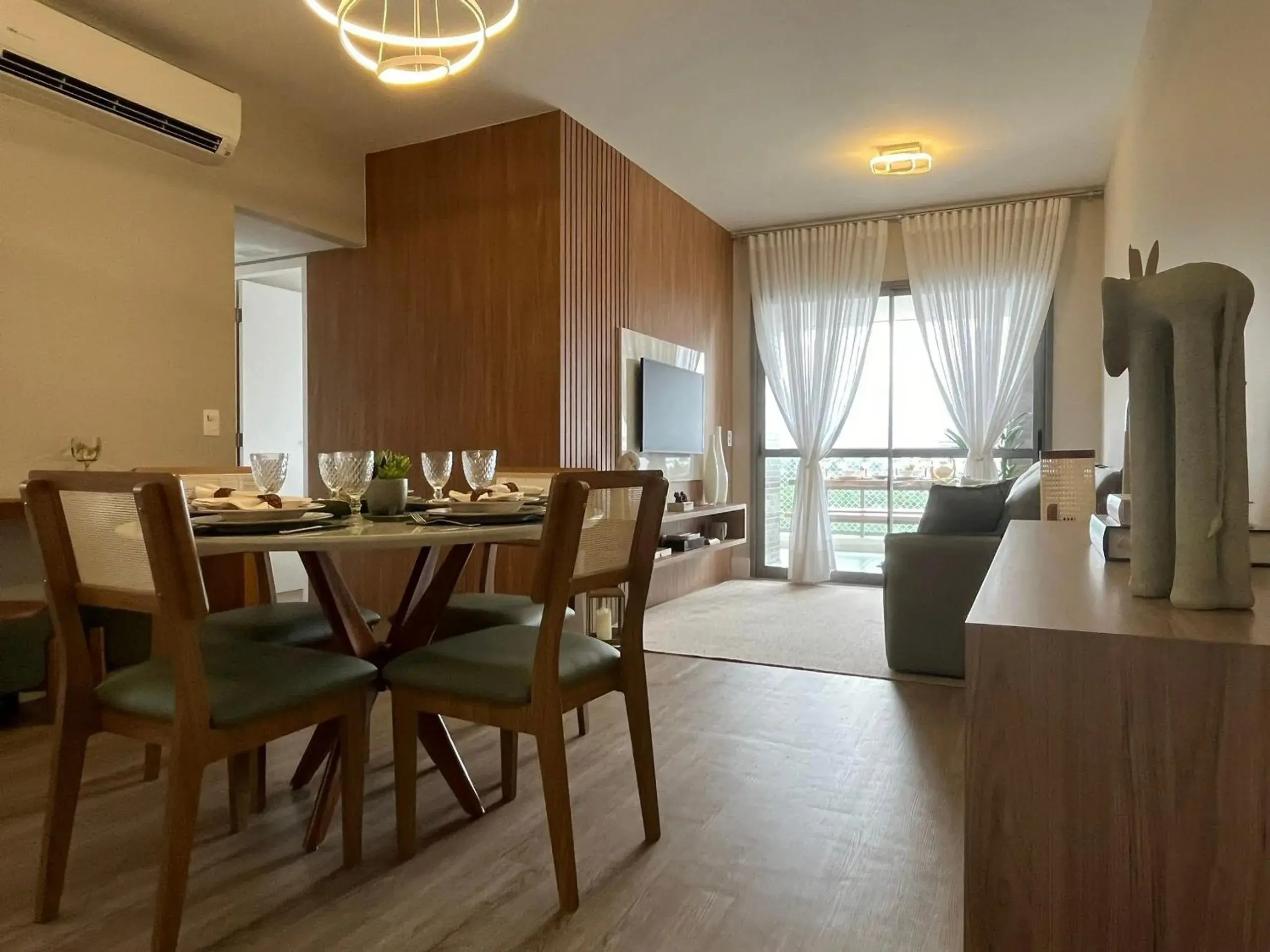 Bertioga | Vista Mar Incrível com Enxoval Completo Bertioga | Vista Mar Incrível com Enxoval Completo