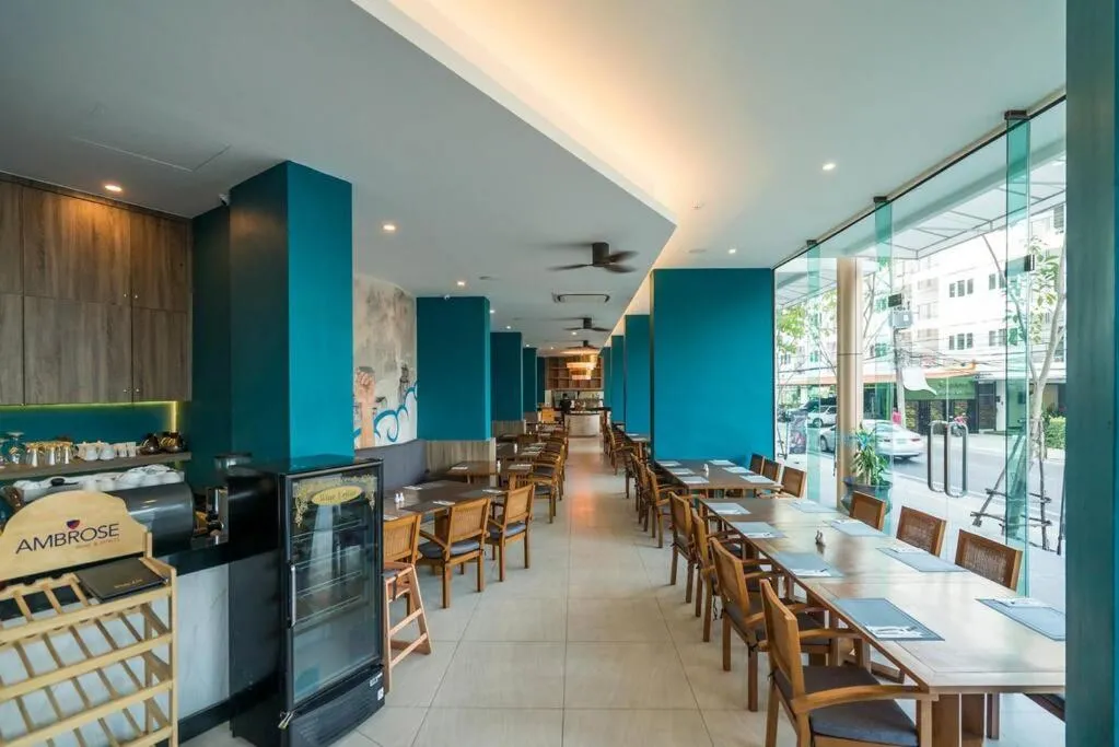 Sea view apartment at Oceana by Lofty