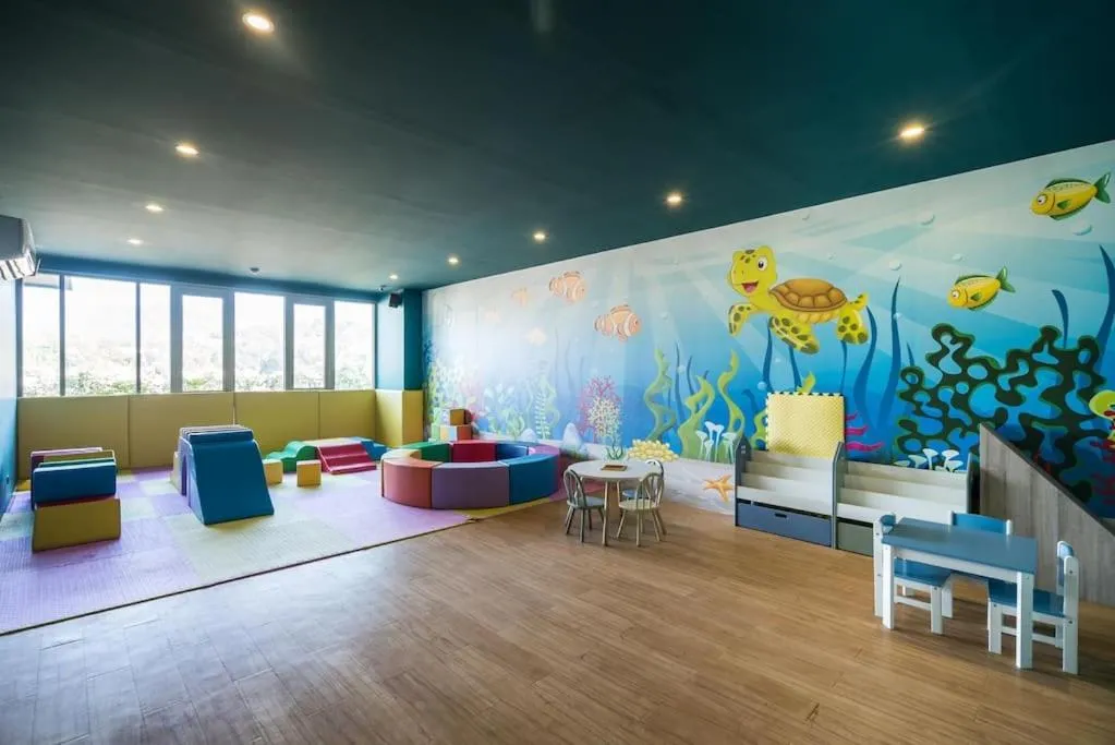 Sea view apartment at Oceana by Lofty