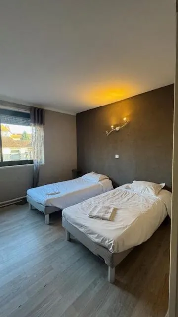 Bed in GOOD NIGHT HÔTEL By L'excess