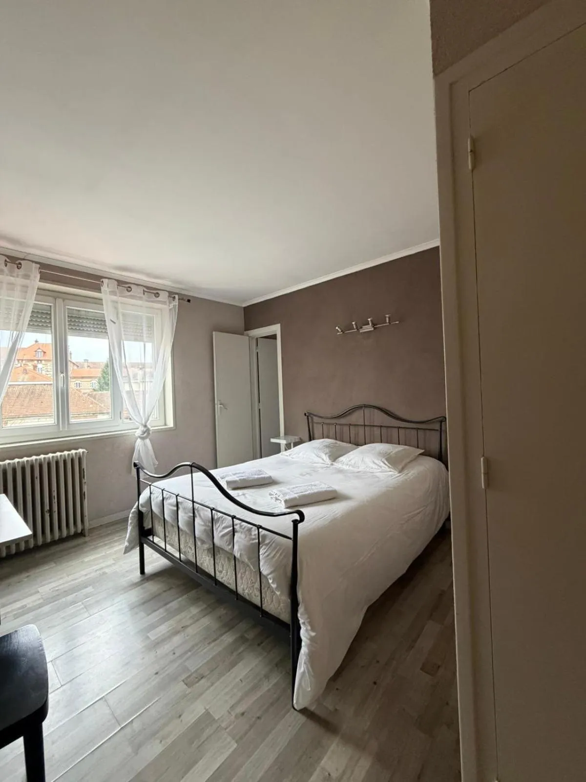 Bed in GOOD NIGHT HÔTEL By L'excess