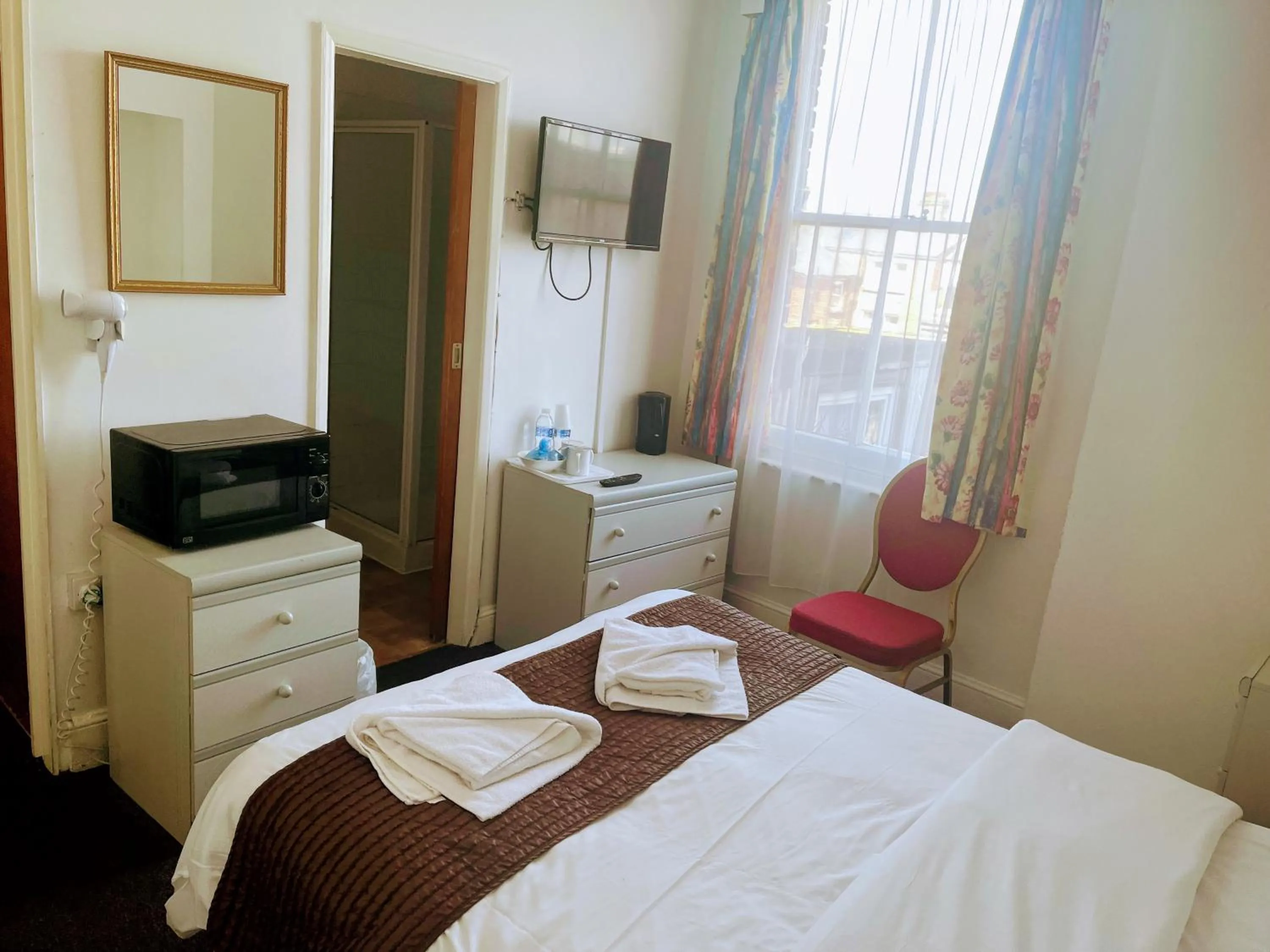 Bed in St George Hotel Great Yarmouth