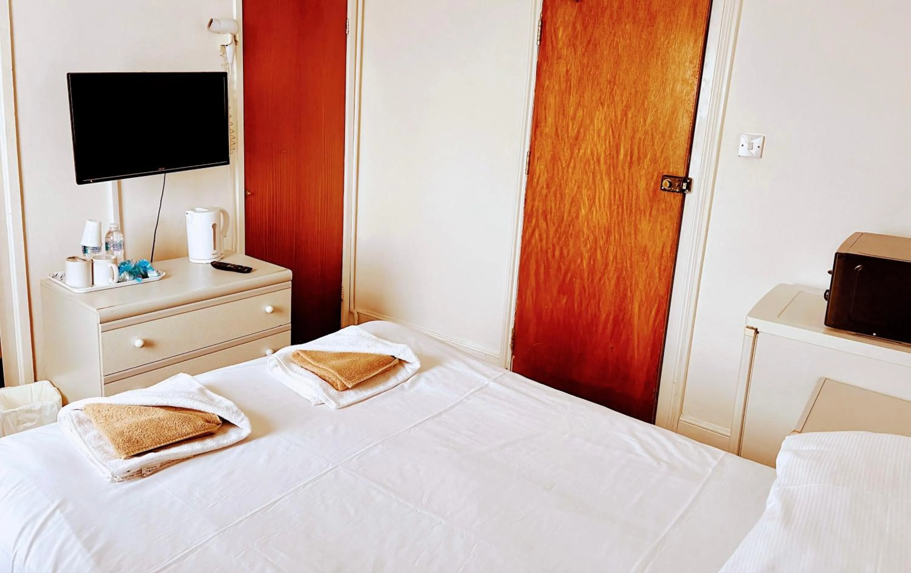 Bed in St George Hotel Great Yarmouth