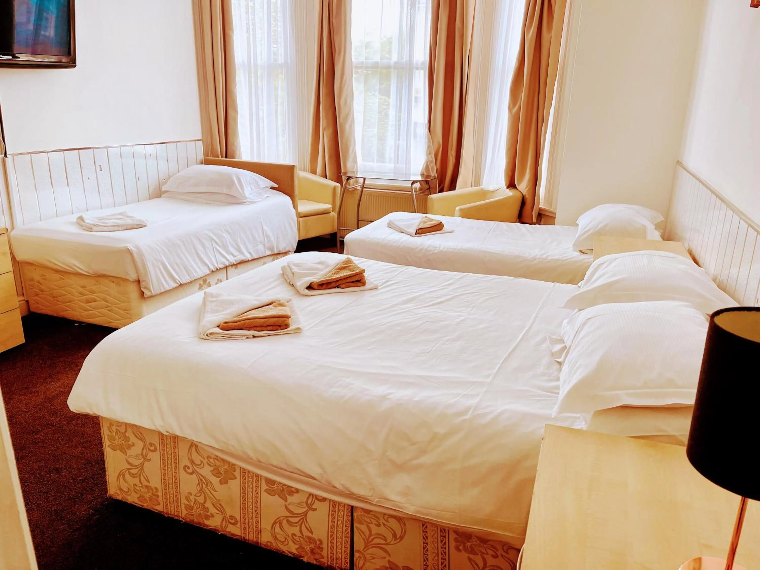 Bed in St George Hotel Great Yarmouth