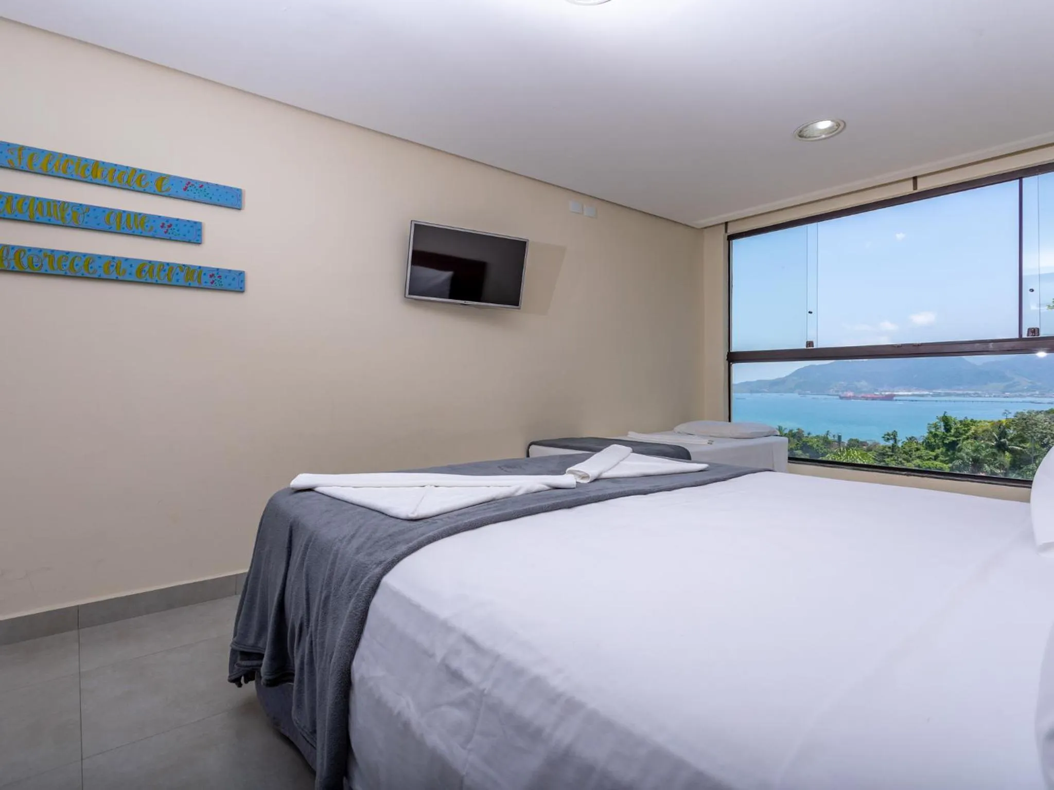 Photo of the whole room, Bed in Eco Baepi Residence