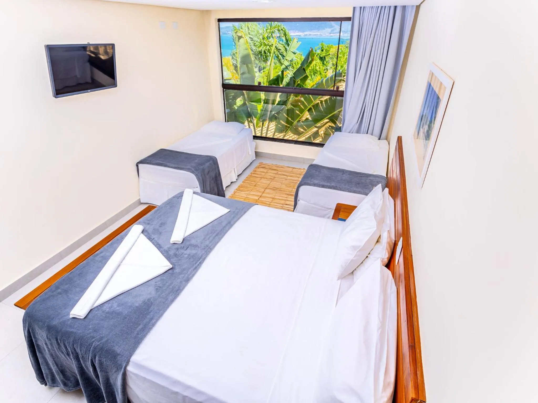 Photo of the whole room, Bed in Eco Baepi Residence