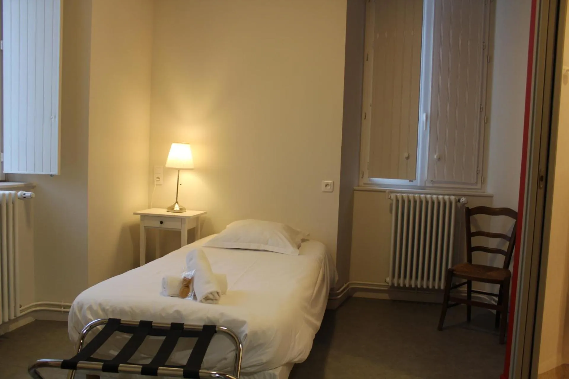 Bed in Le grand couvent de Gramat