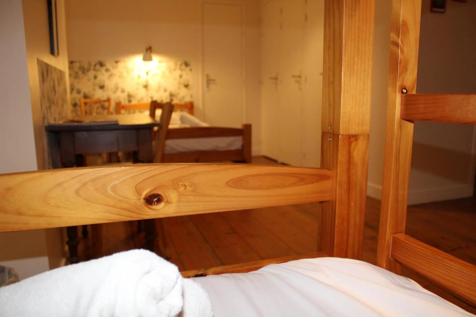 Bed in Le grand couvent de Gramat