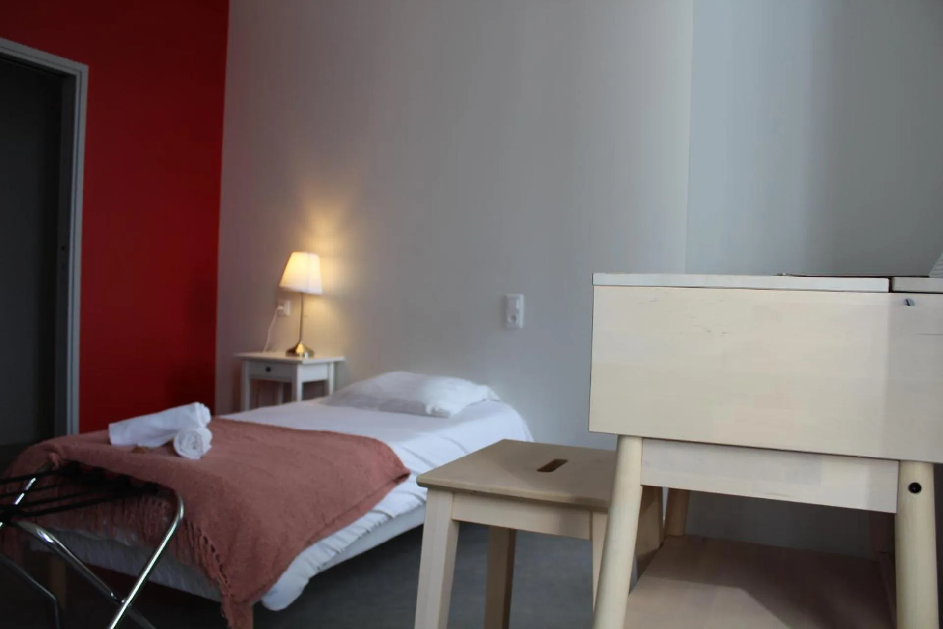 Bed in Le grand couvent de Gramat