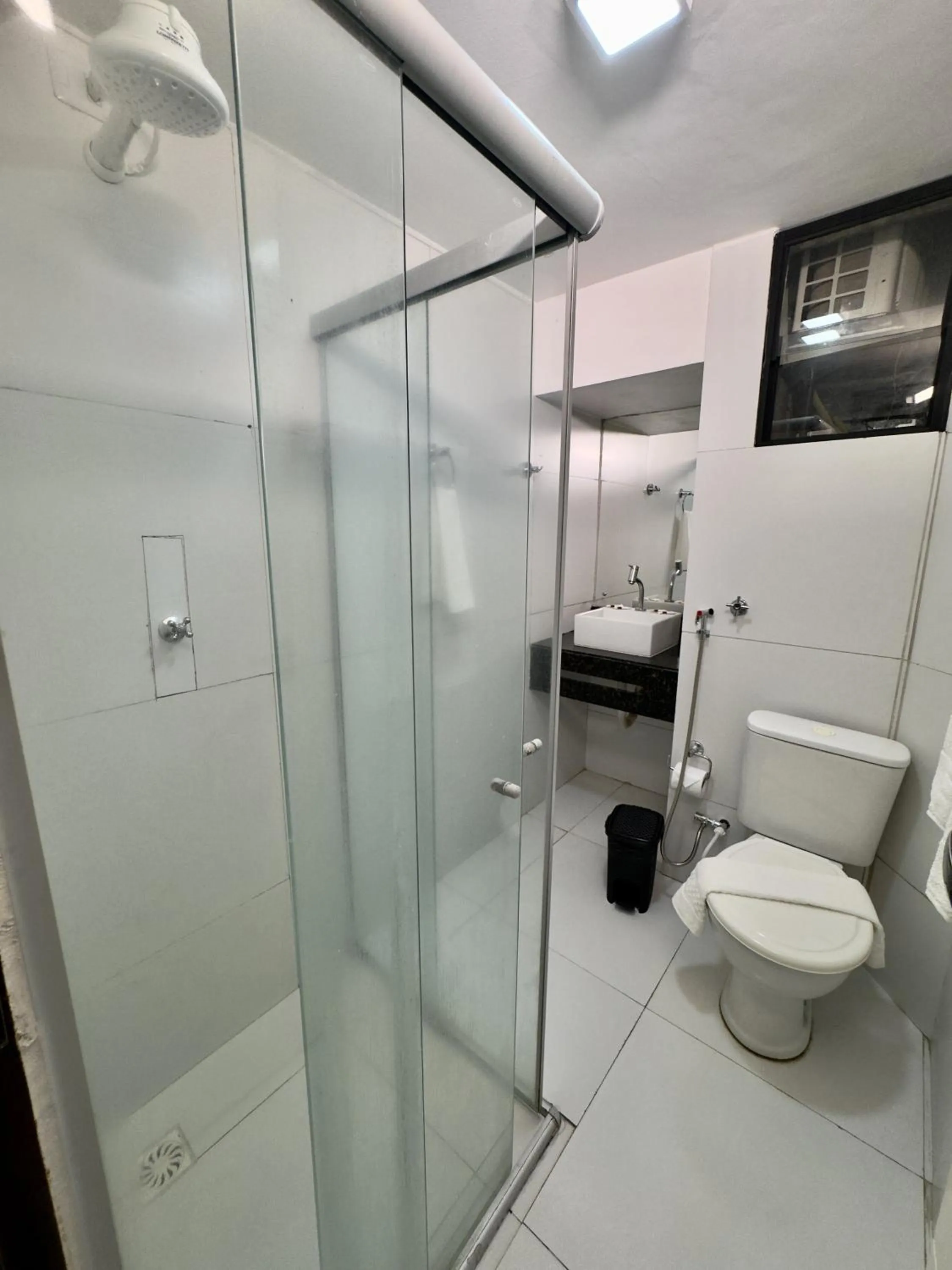 Shower in Las Brisas Beach Hotel