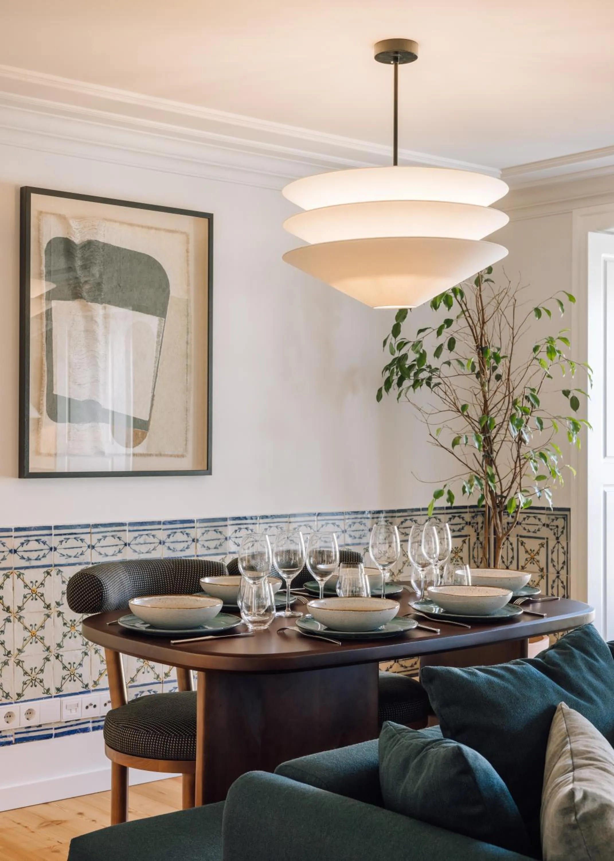 Dining area in Ando Living - Madalena House