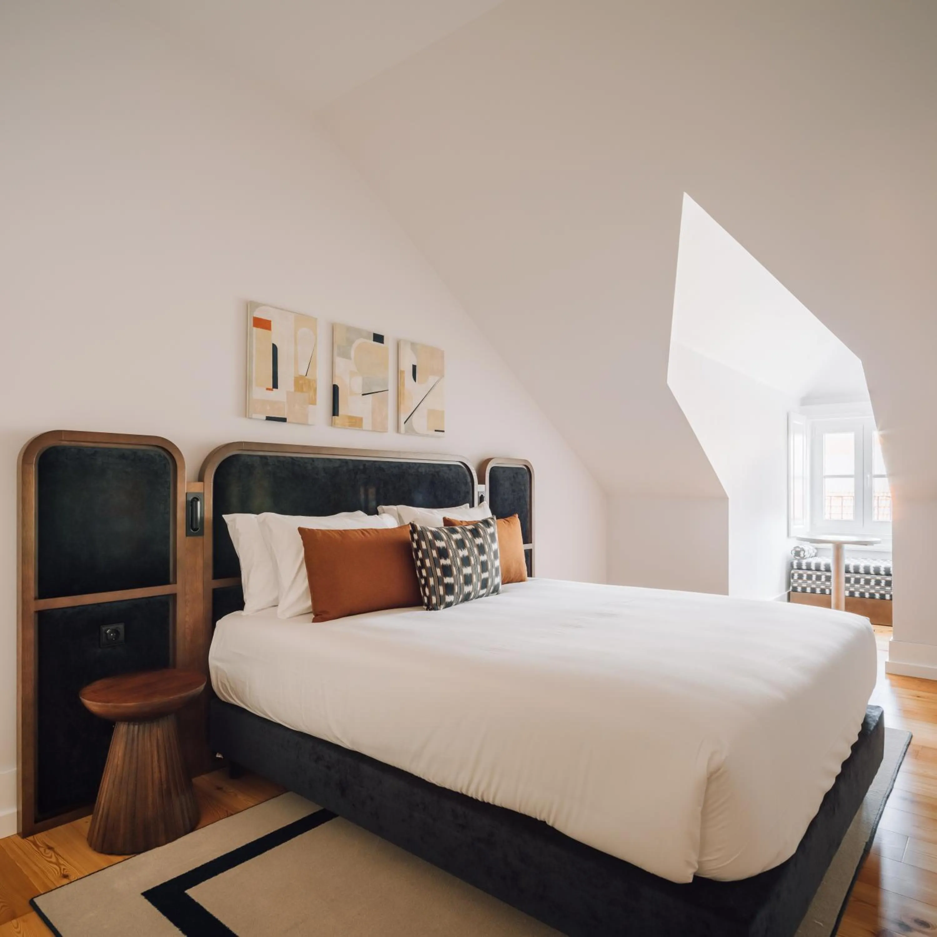 Bedroom, Bed in Ando Living - Madalena House