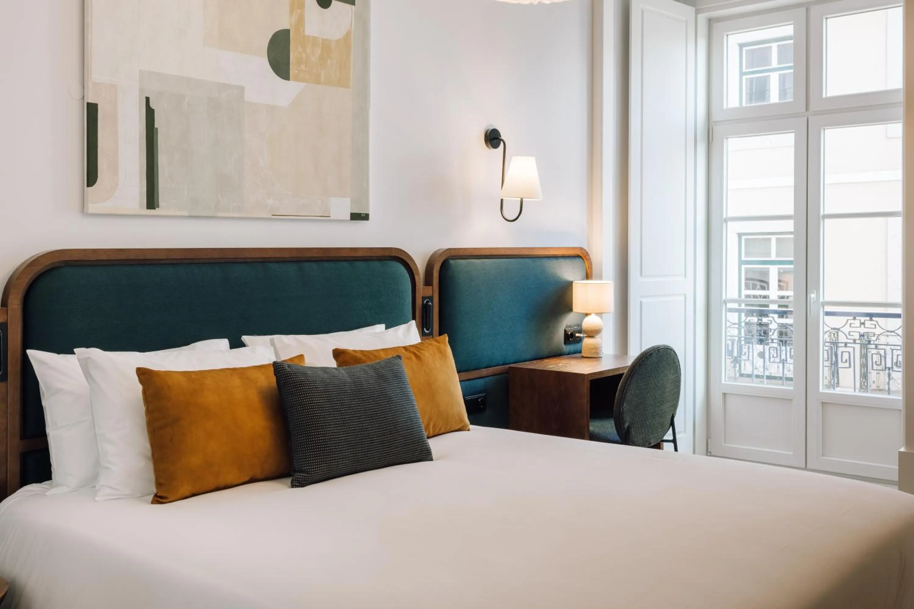 Bedroom, Bed in Ando Living - Madalena House