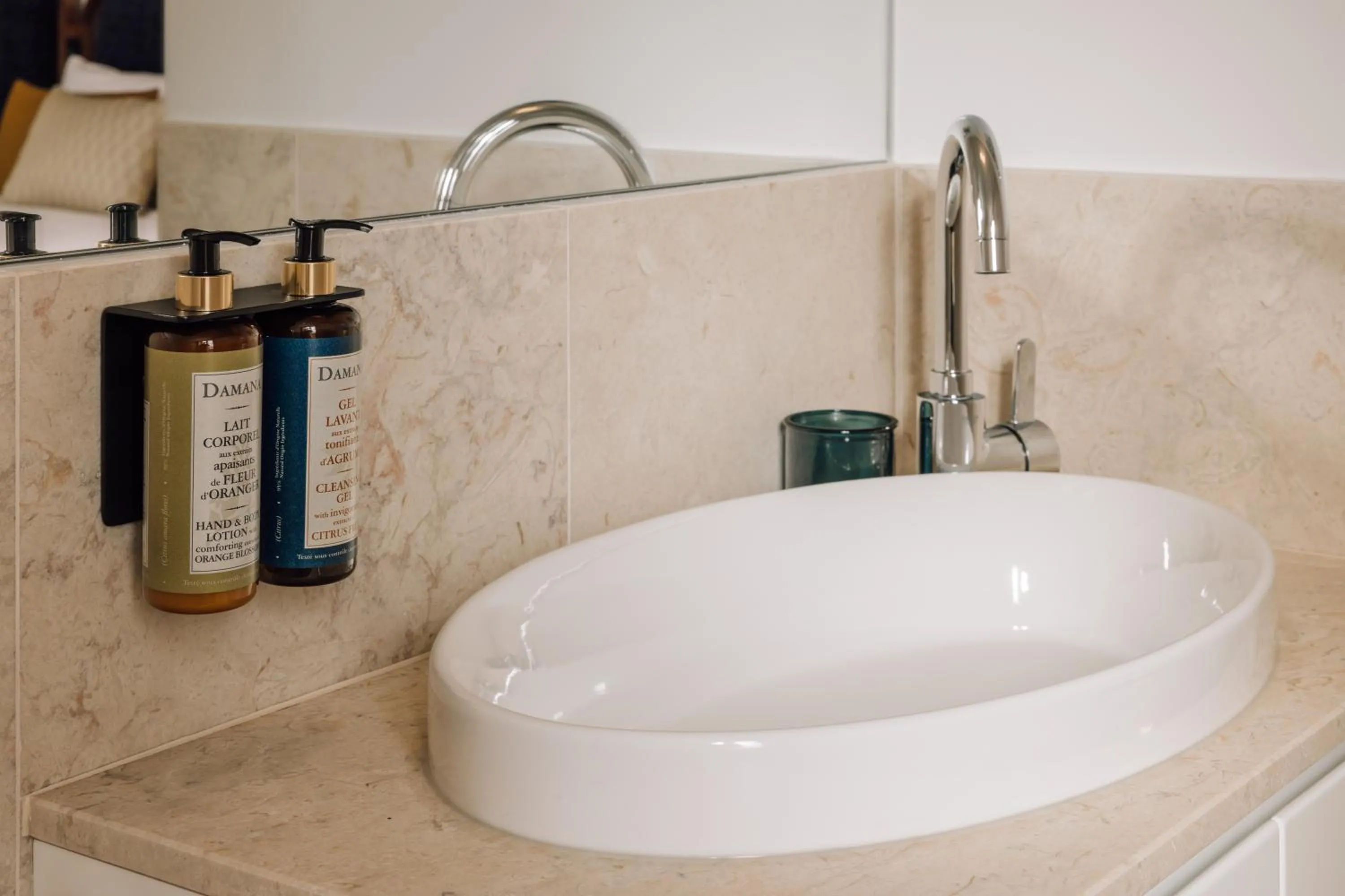 Bathroom in Ando Living - Madalena House