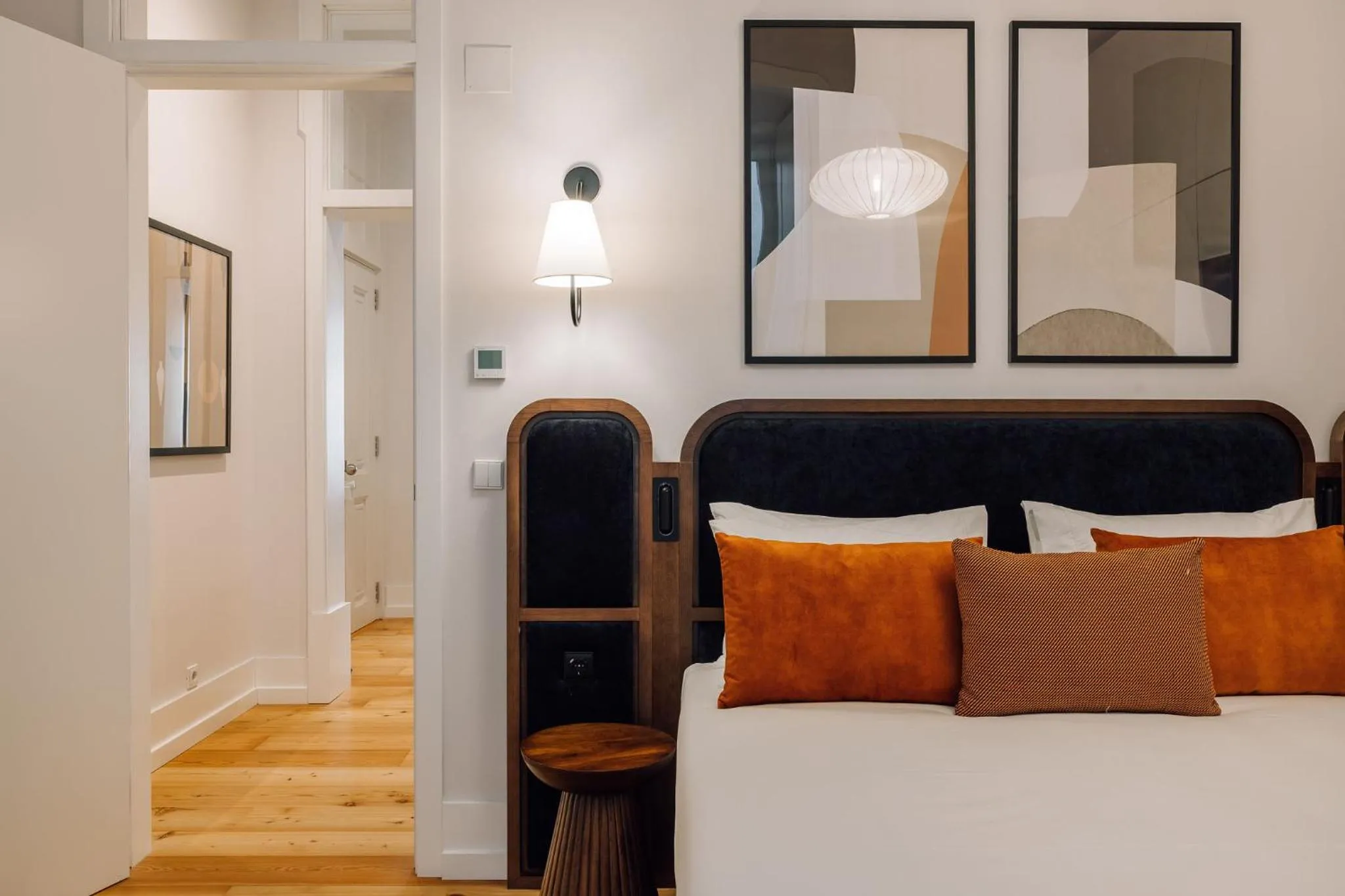 Bed in Ando Living - Madalena House