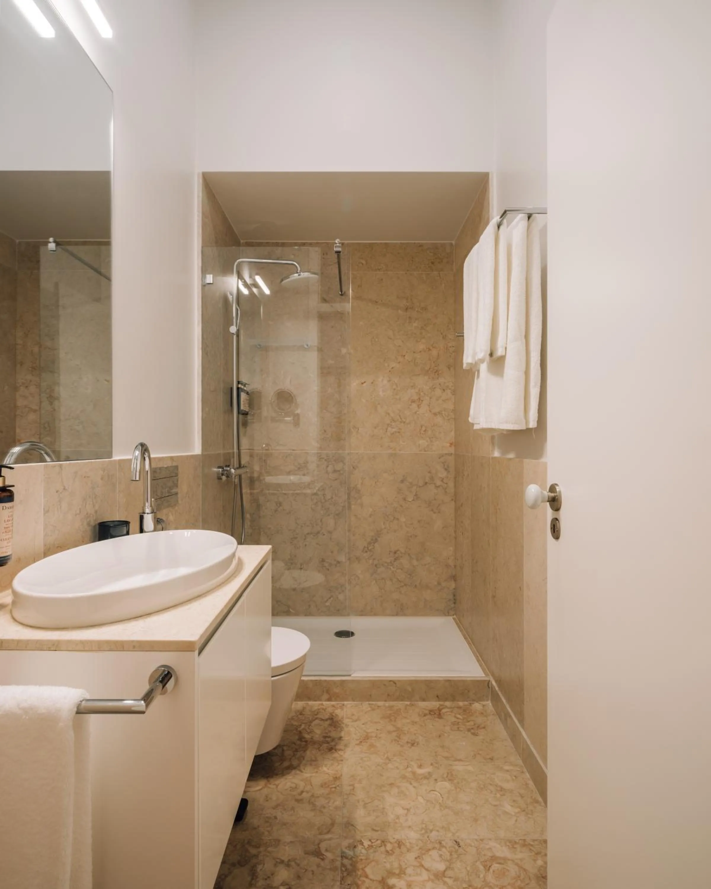 Bathroom in Ando Living - Madalena House