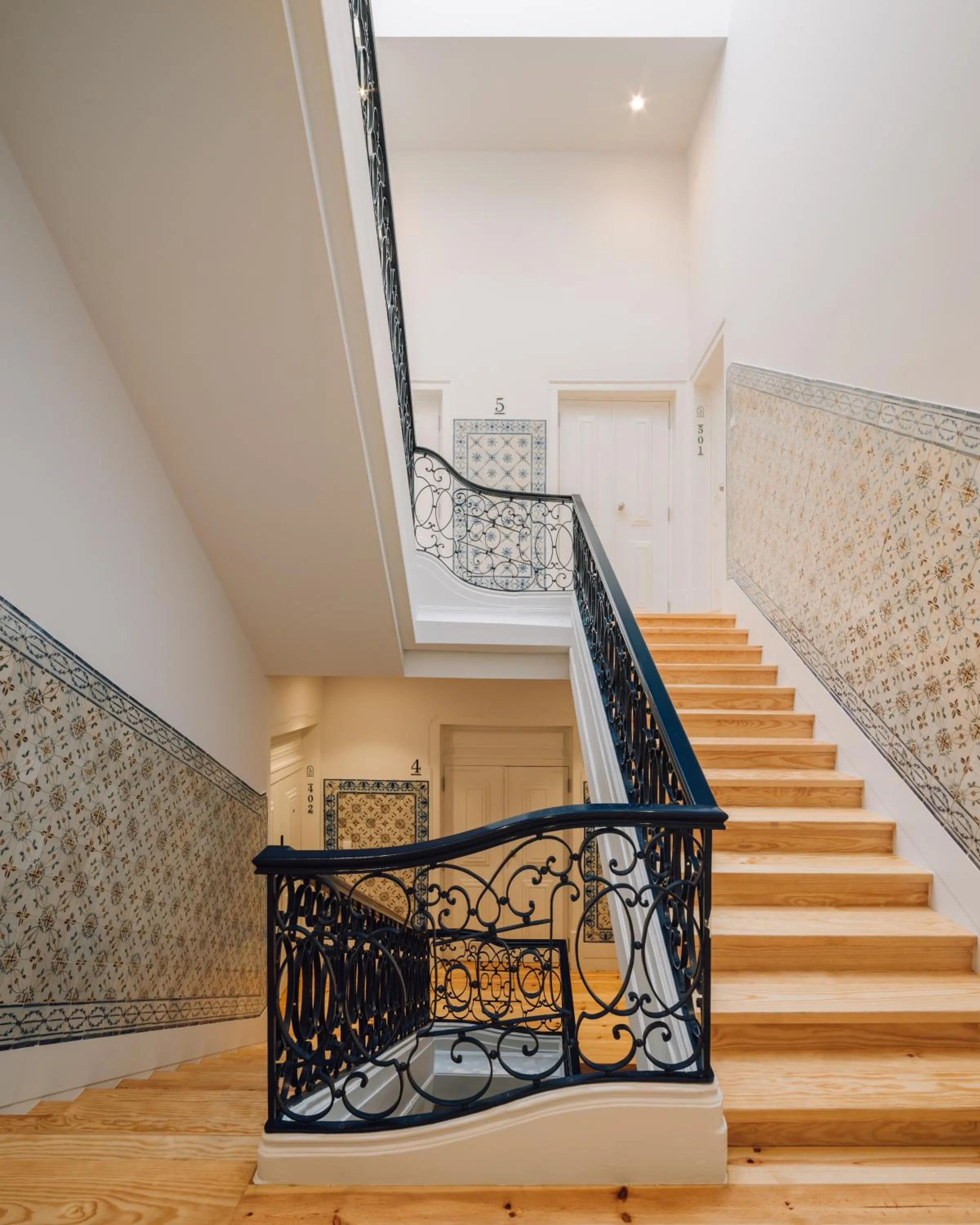 Property building in Ando Living - Madalena House