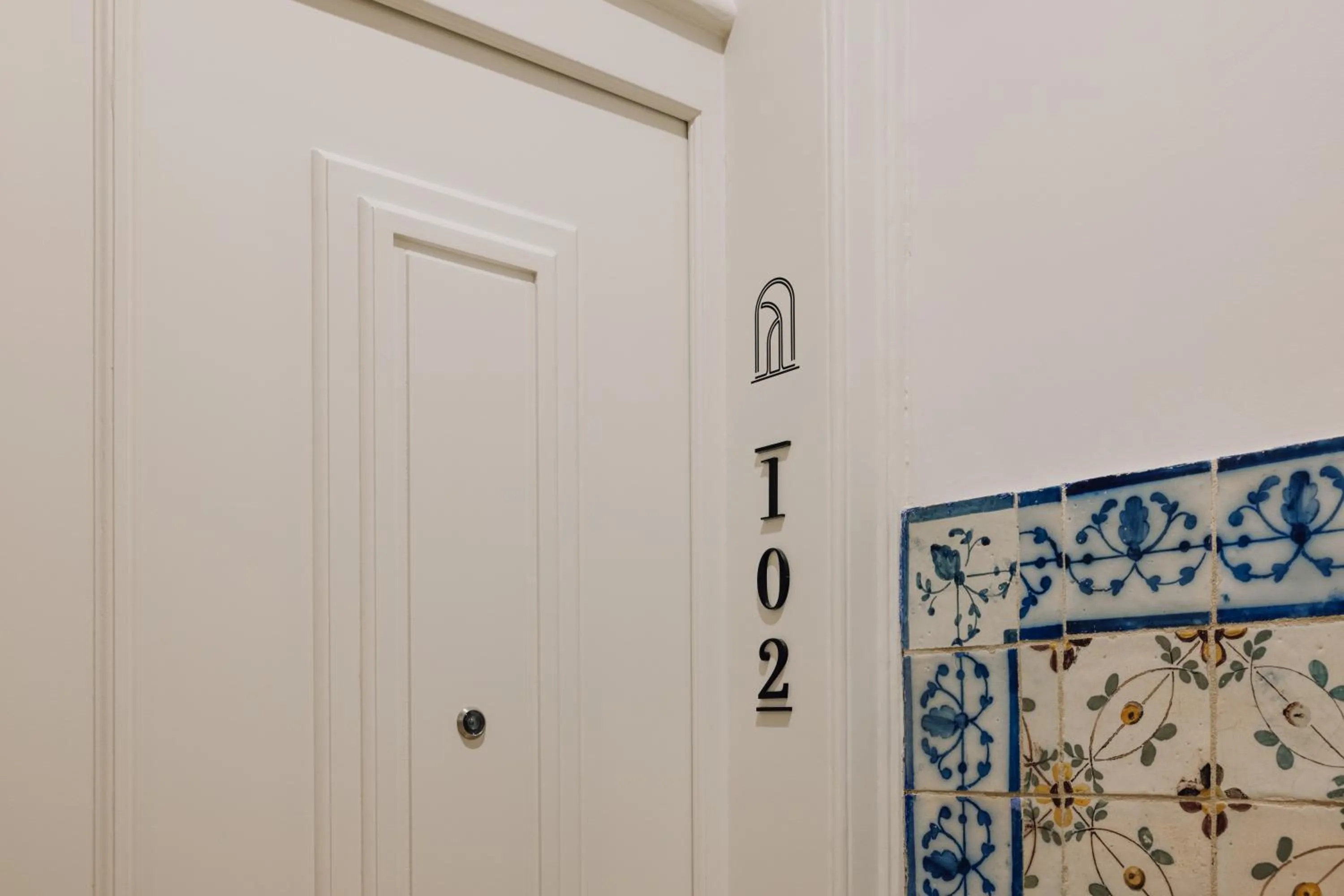 Logo/Certificate/Sign in Ando Living - Madalena House
