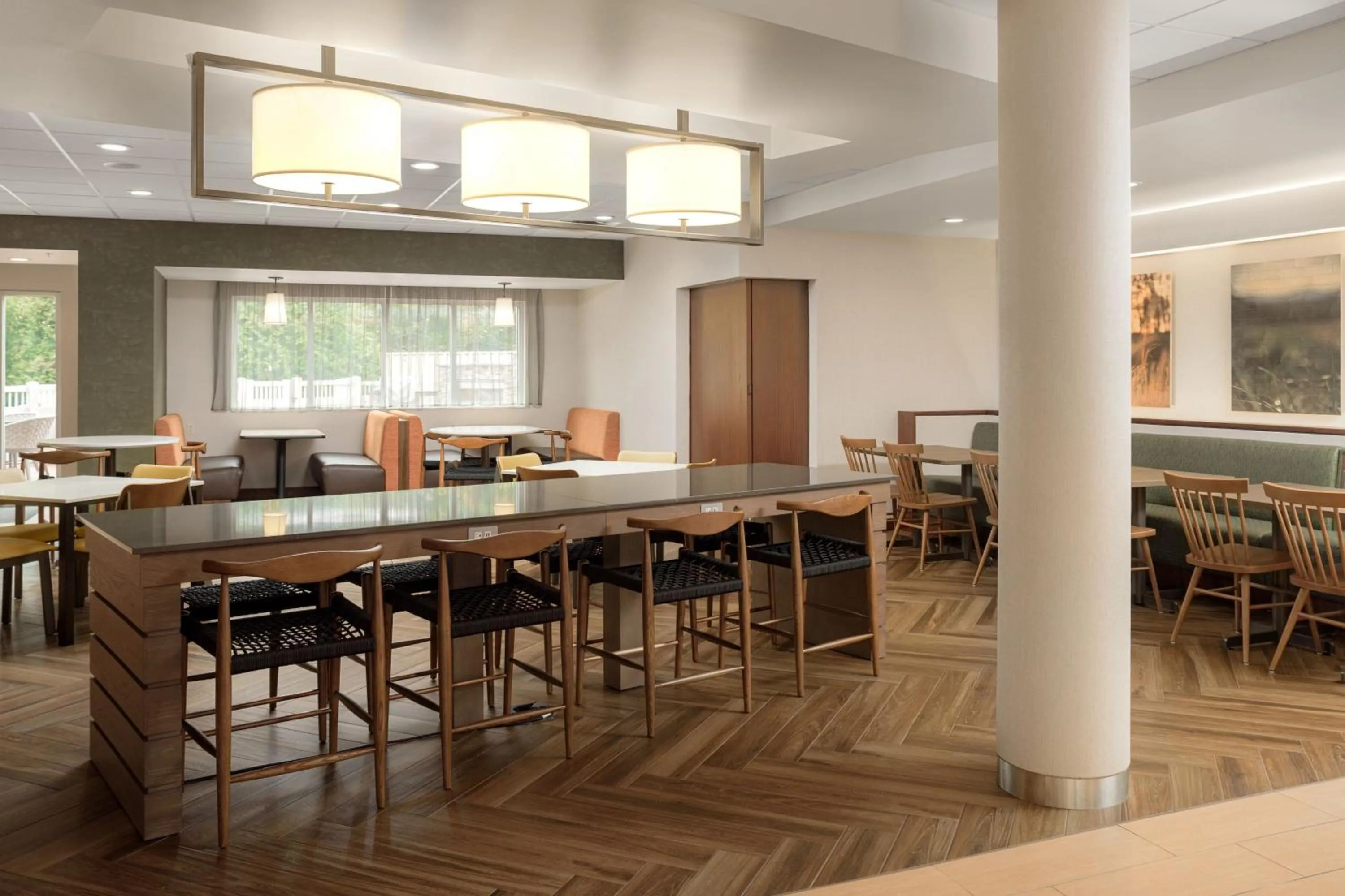 Breakfast in Fairfield Inn & Suites by Marriott Columbia