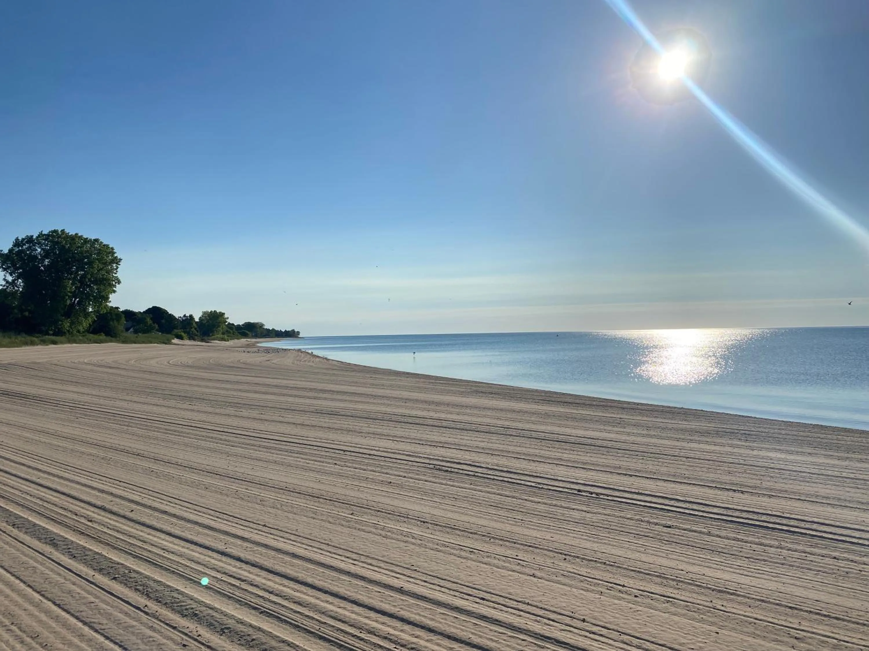 Summer in Village Inn on the Lake