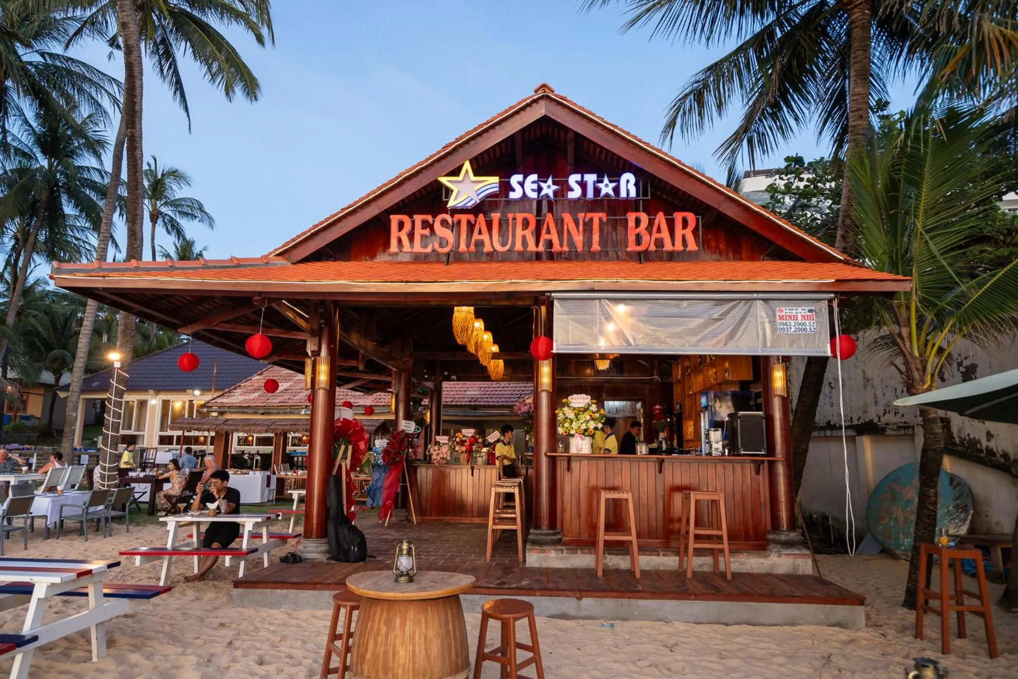 Restaurant/places to eat in Sea Star Resort