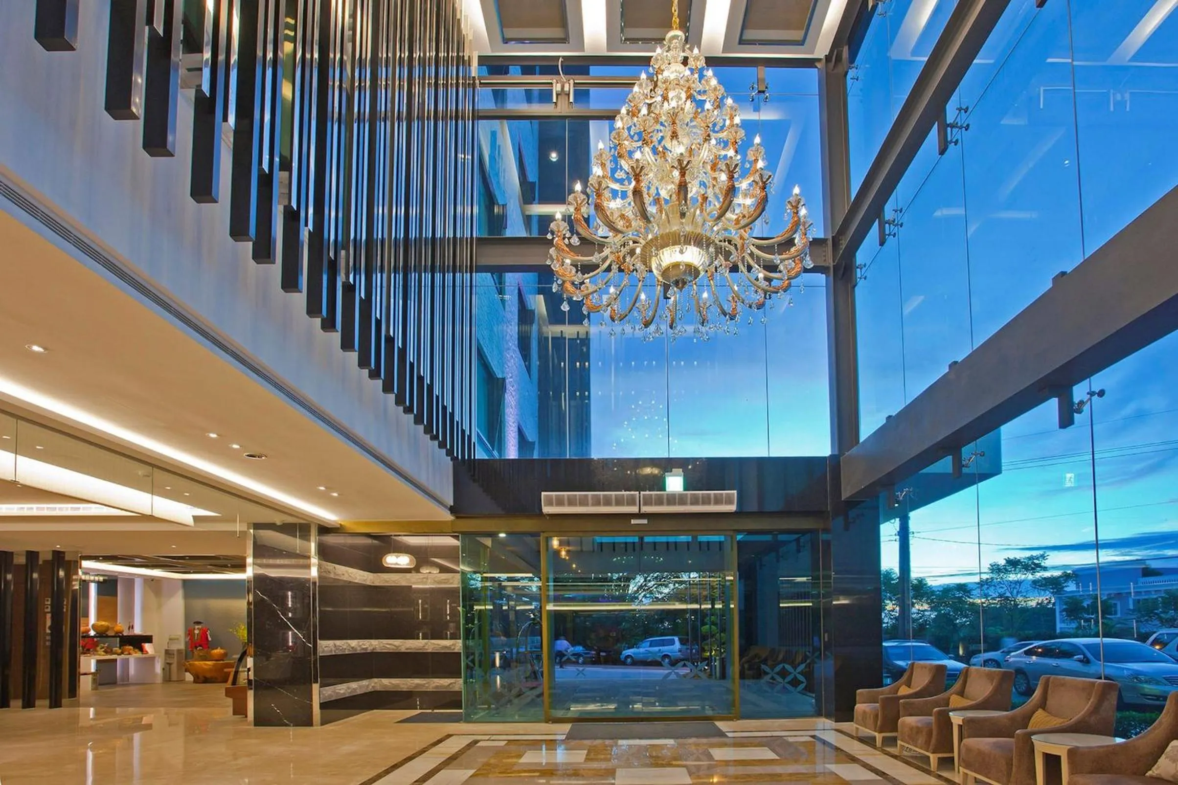 Lobby or reception in Renyi Lake Hotel