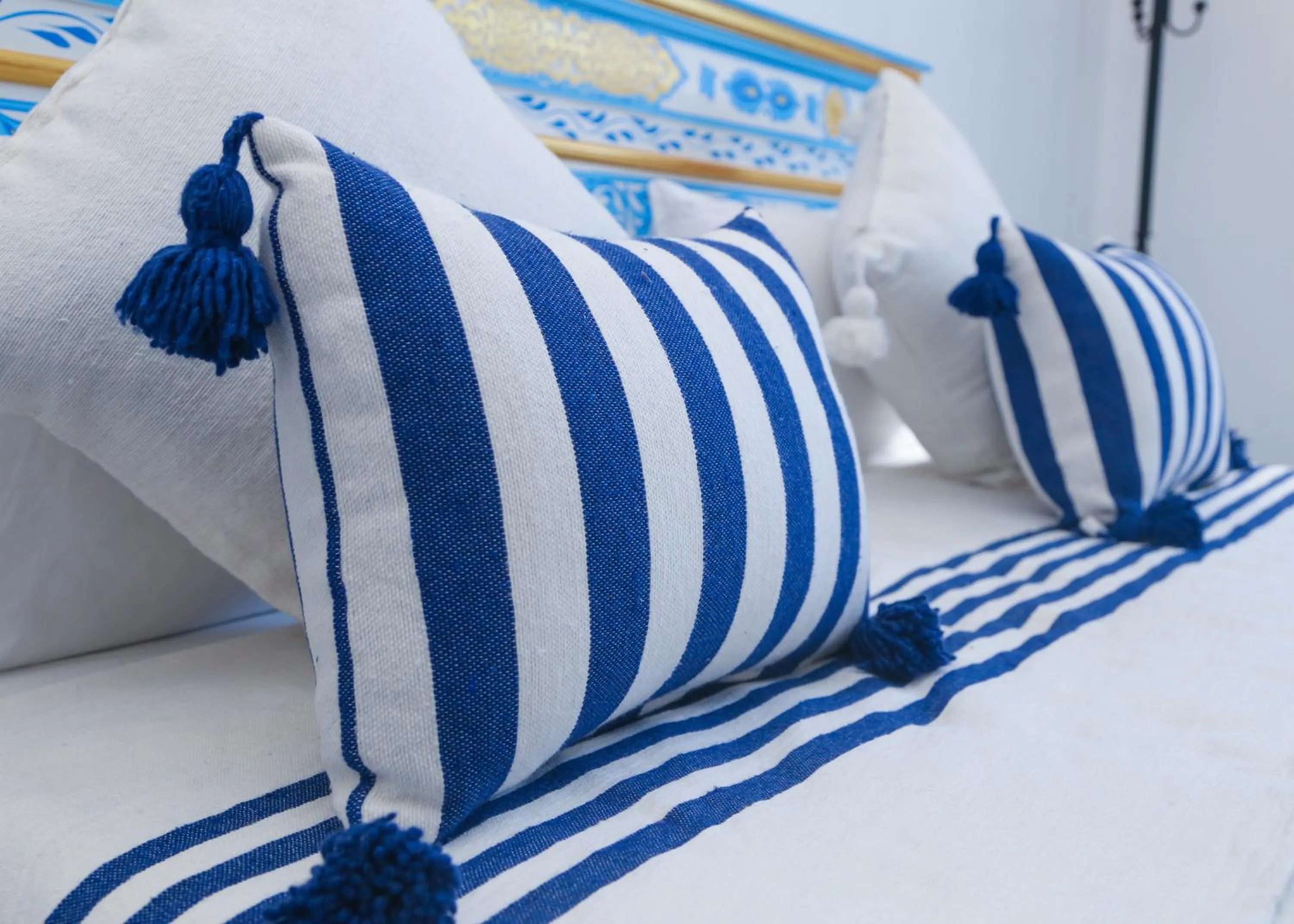 Bed in CASA BLUE PEARL