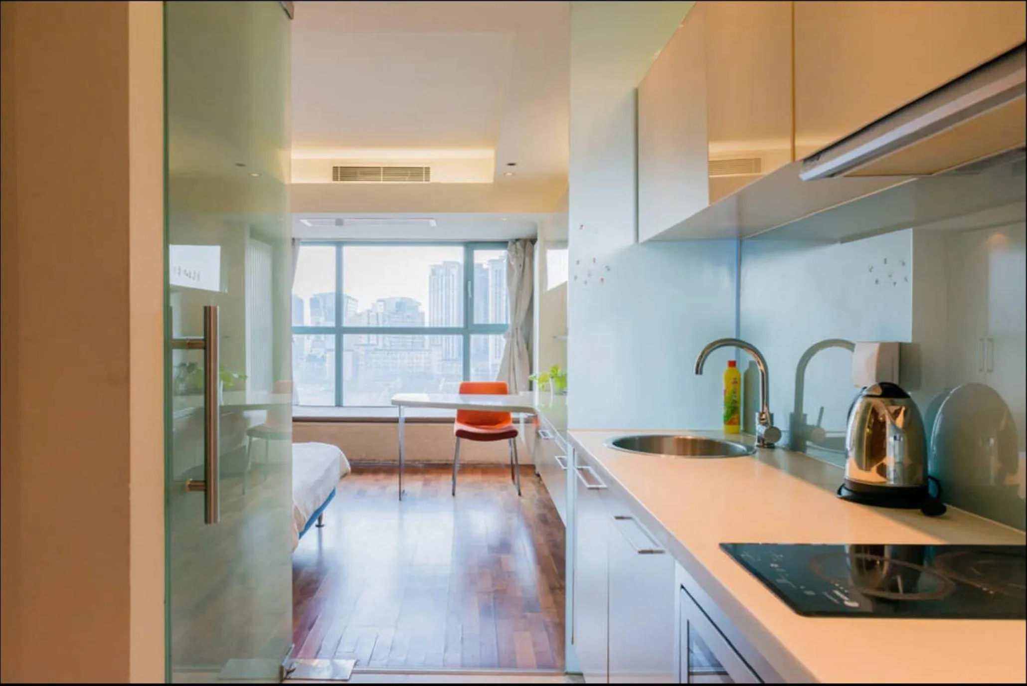 Coffee/tea facilities in Beijing Haisheng Apartment