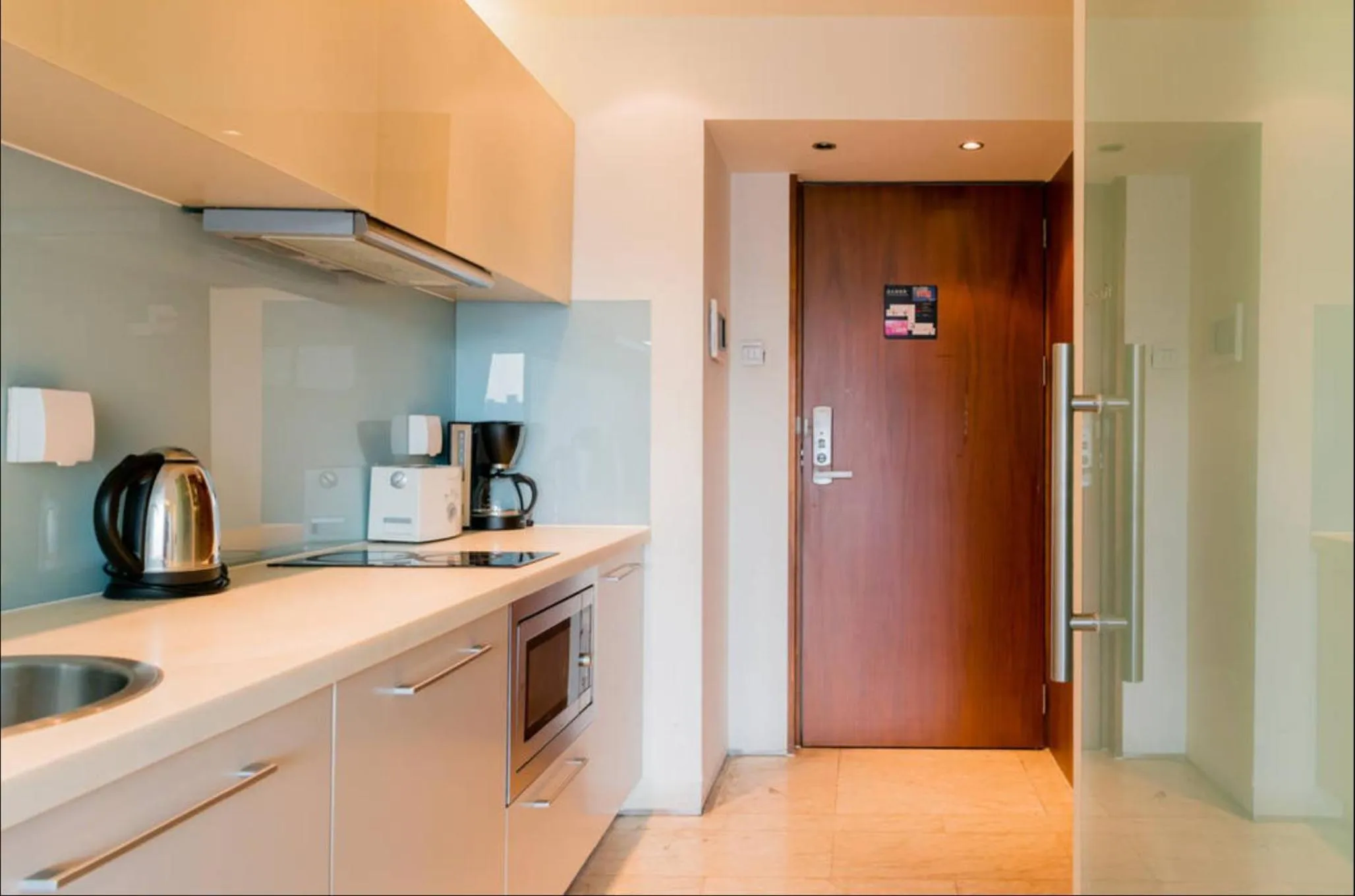 Coffee/tea facilities in Beijing Haisheng Apartment