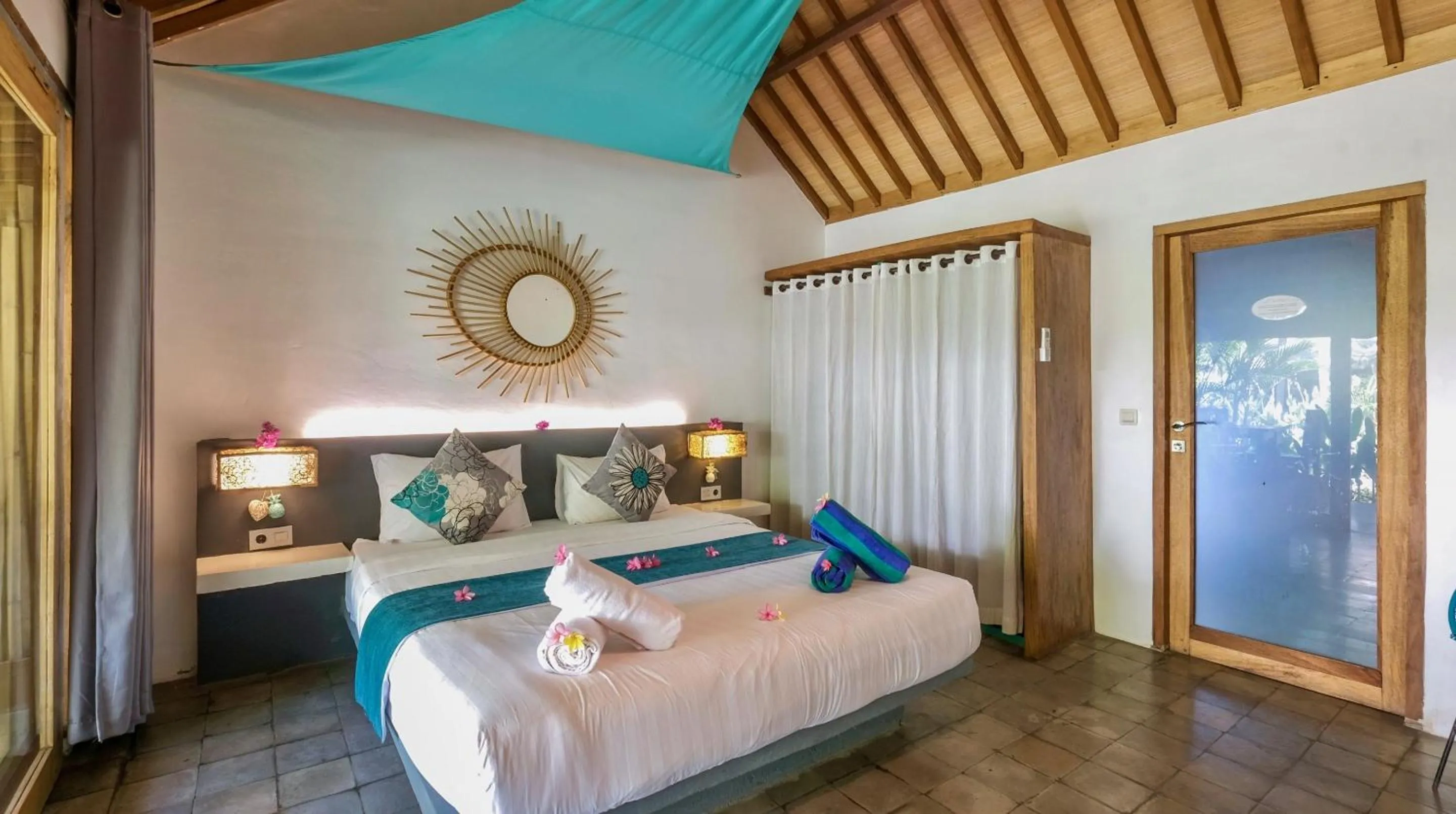 Bedroom, Bed in L'Archipel