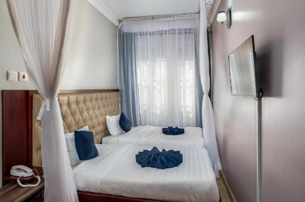 Bed in Keba Xpress Hotel - Entebbe