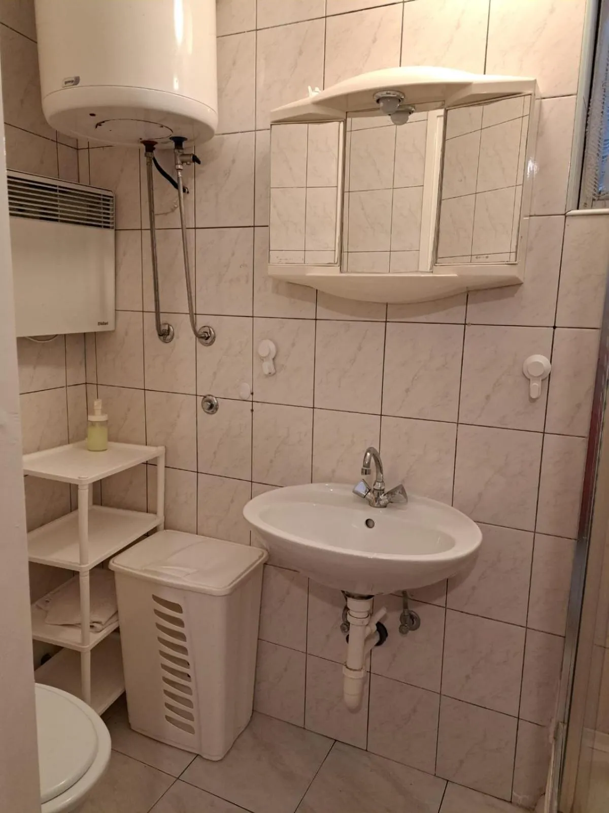 Toilet in Apartment Duje & Josipa