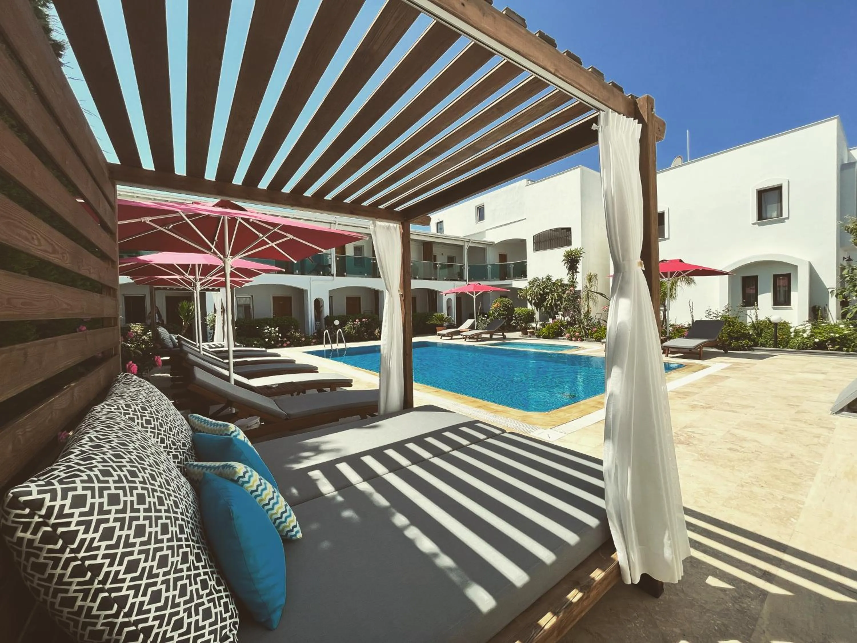 Swimming pool in The Losh Hotel