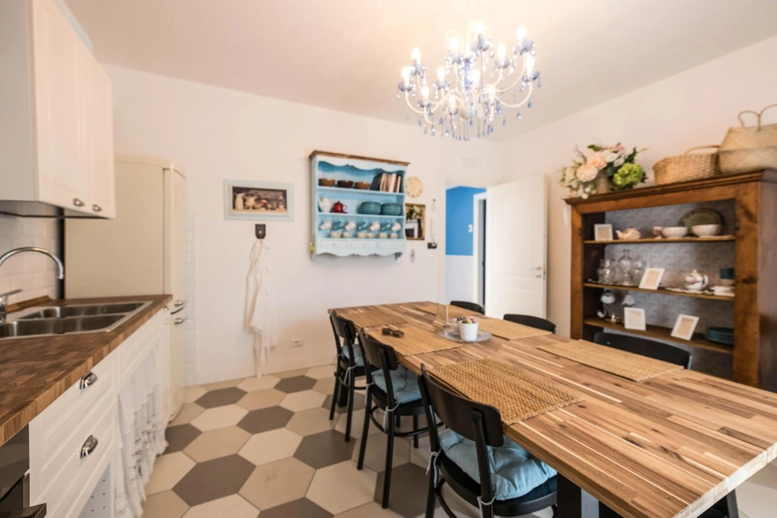 Communal kitchen in Guest House - Il Cedro Reale
