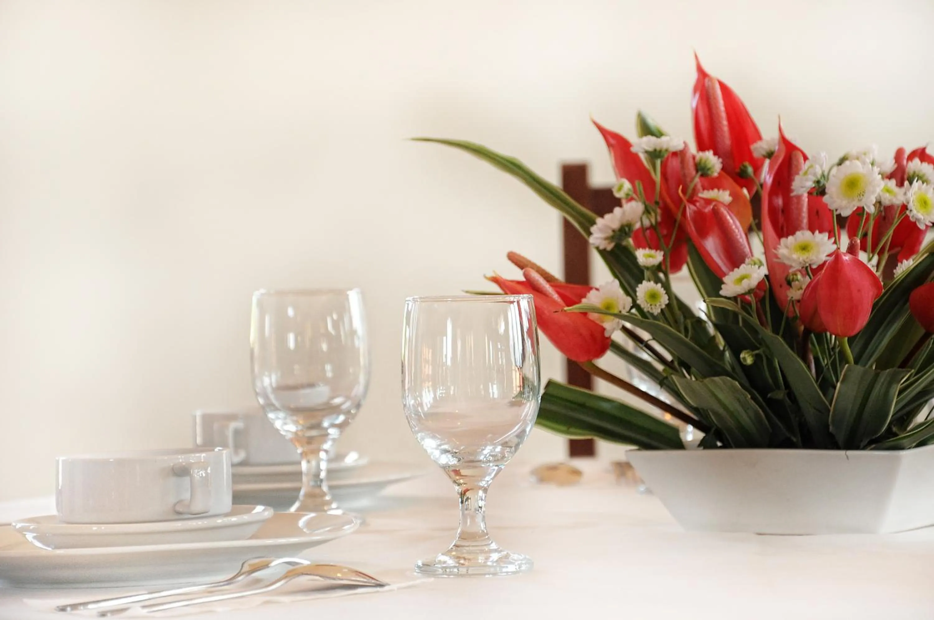 Restaurant/places to eat in Tetirah Boutique Hotel Salatiga