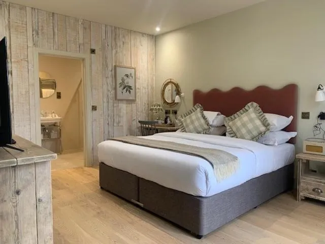 Bedroom, Bed in Stonehouse Court Hotel - A Bespoke Hotel