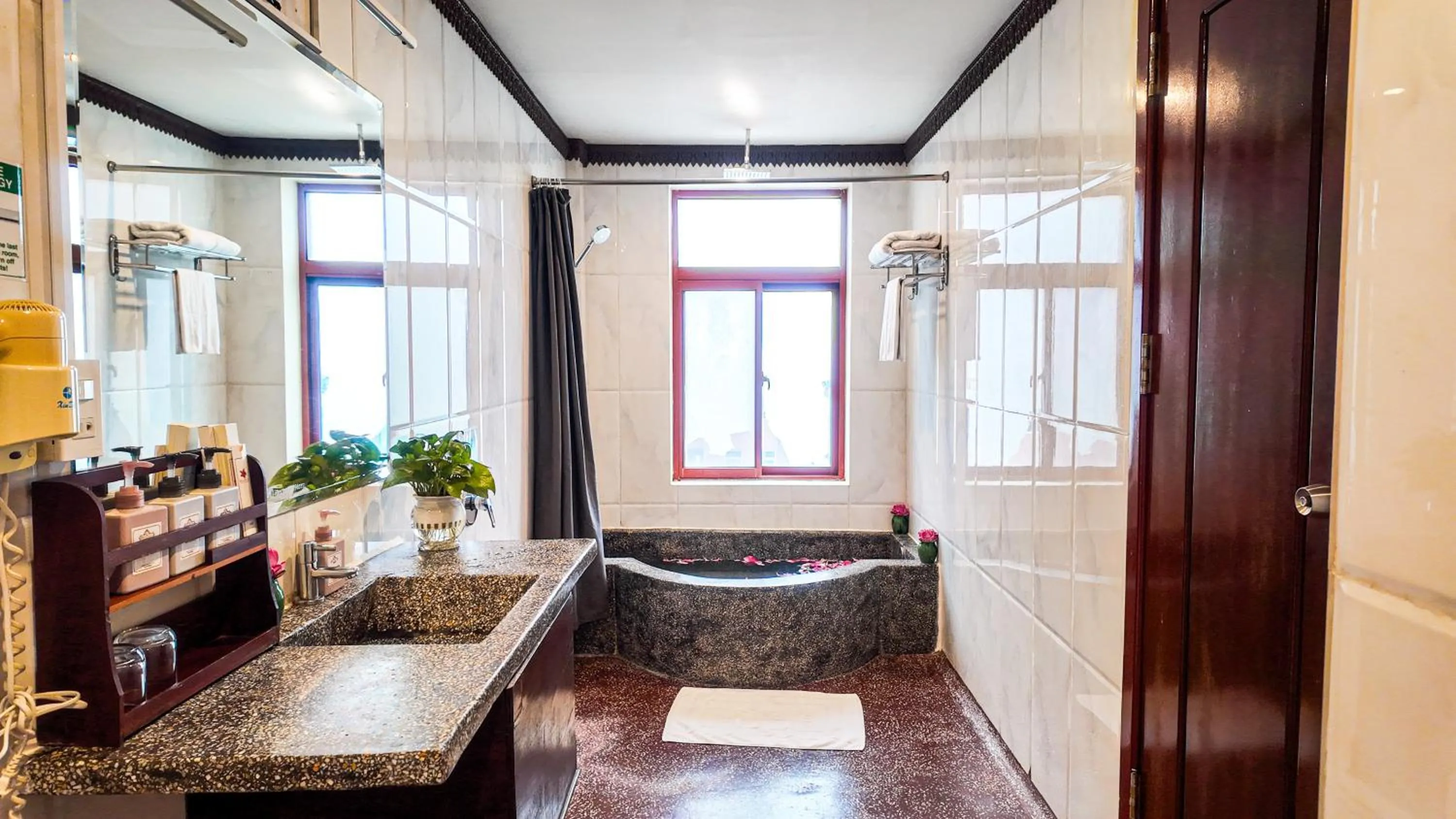 Bathroom in Okay Boutique Hotel