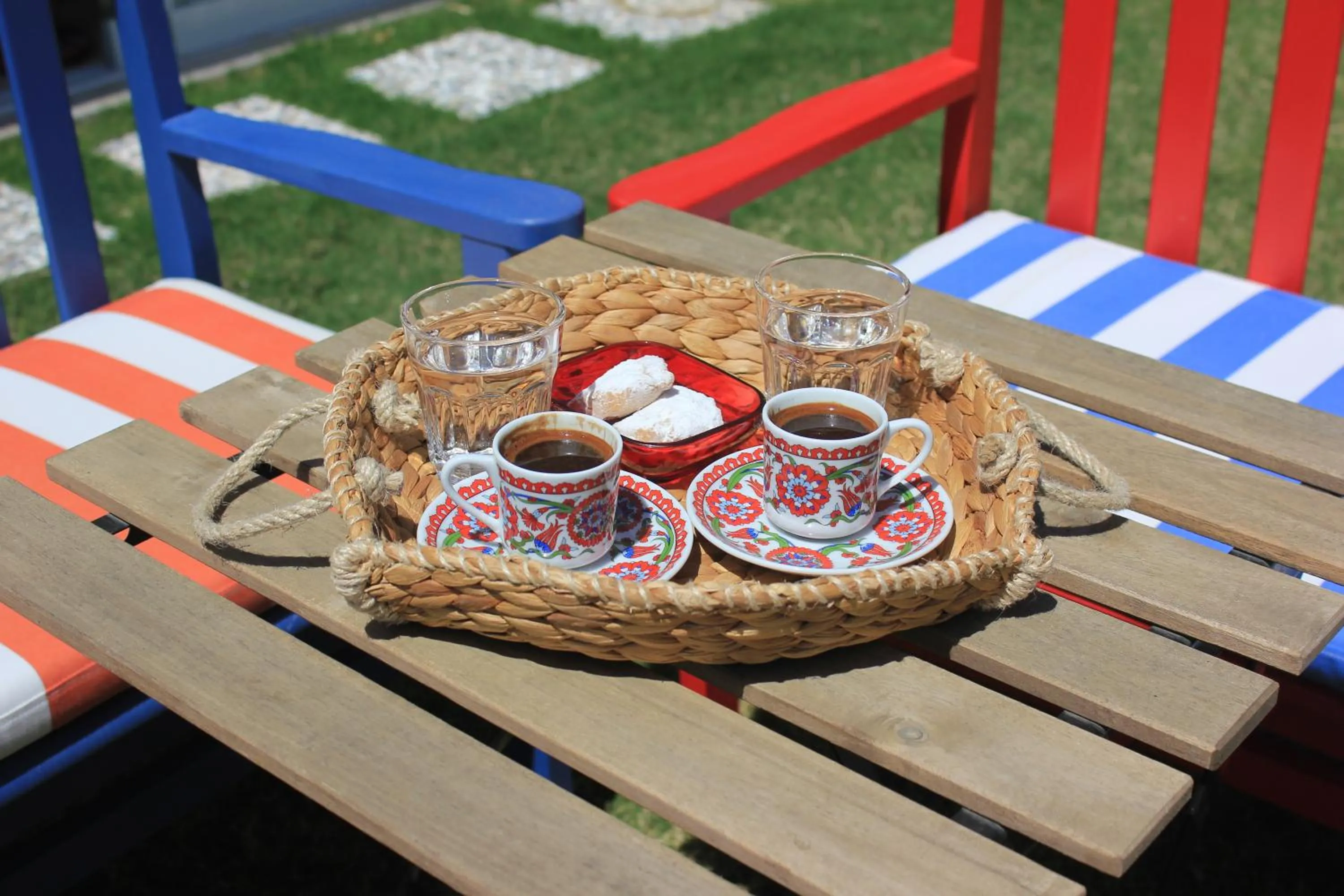 Drinks in Fora Konak Alacati