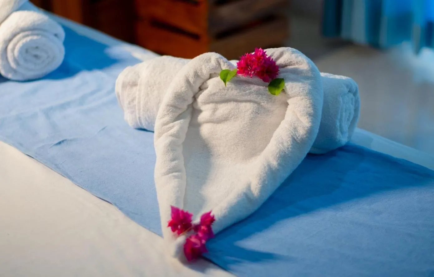 Bed in Sigiriya Cottage