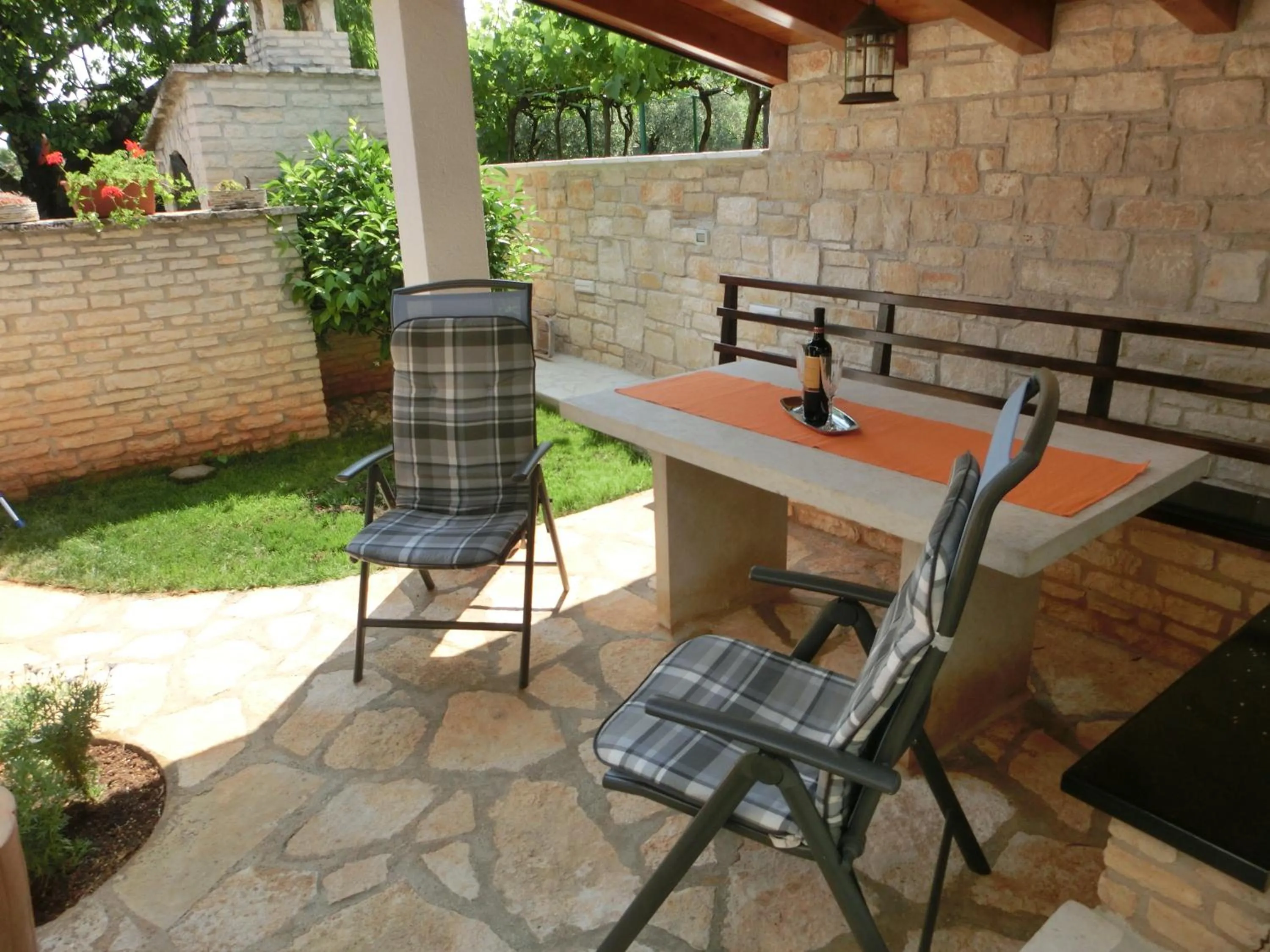 Patio in Apartmani Villa Otilija