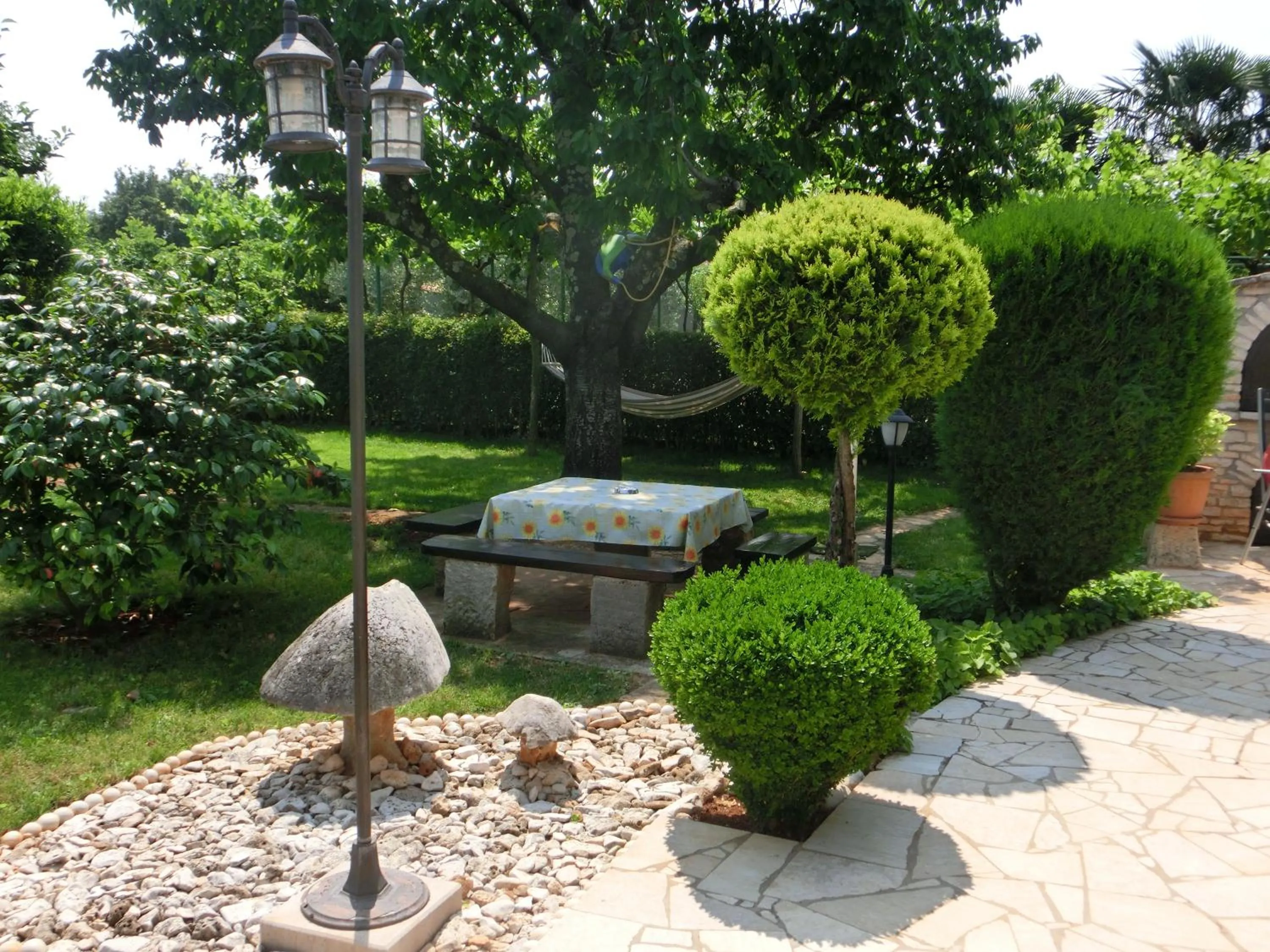 Garden in Apartmani Villa Otilija