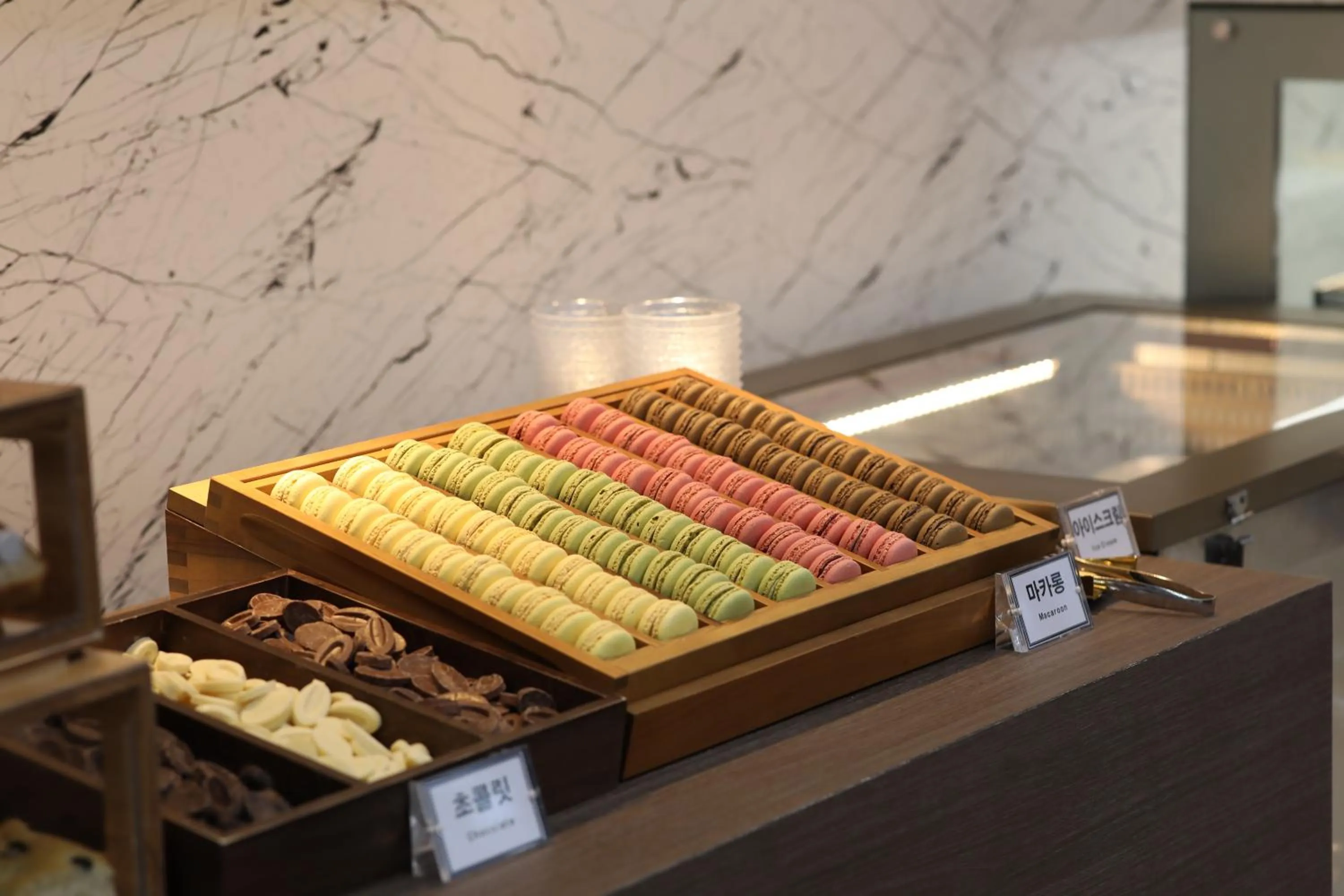 Restaurant/places to eat in Benikea hotel seosan