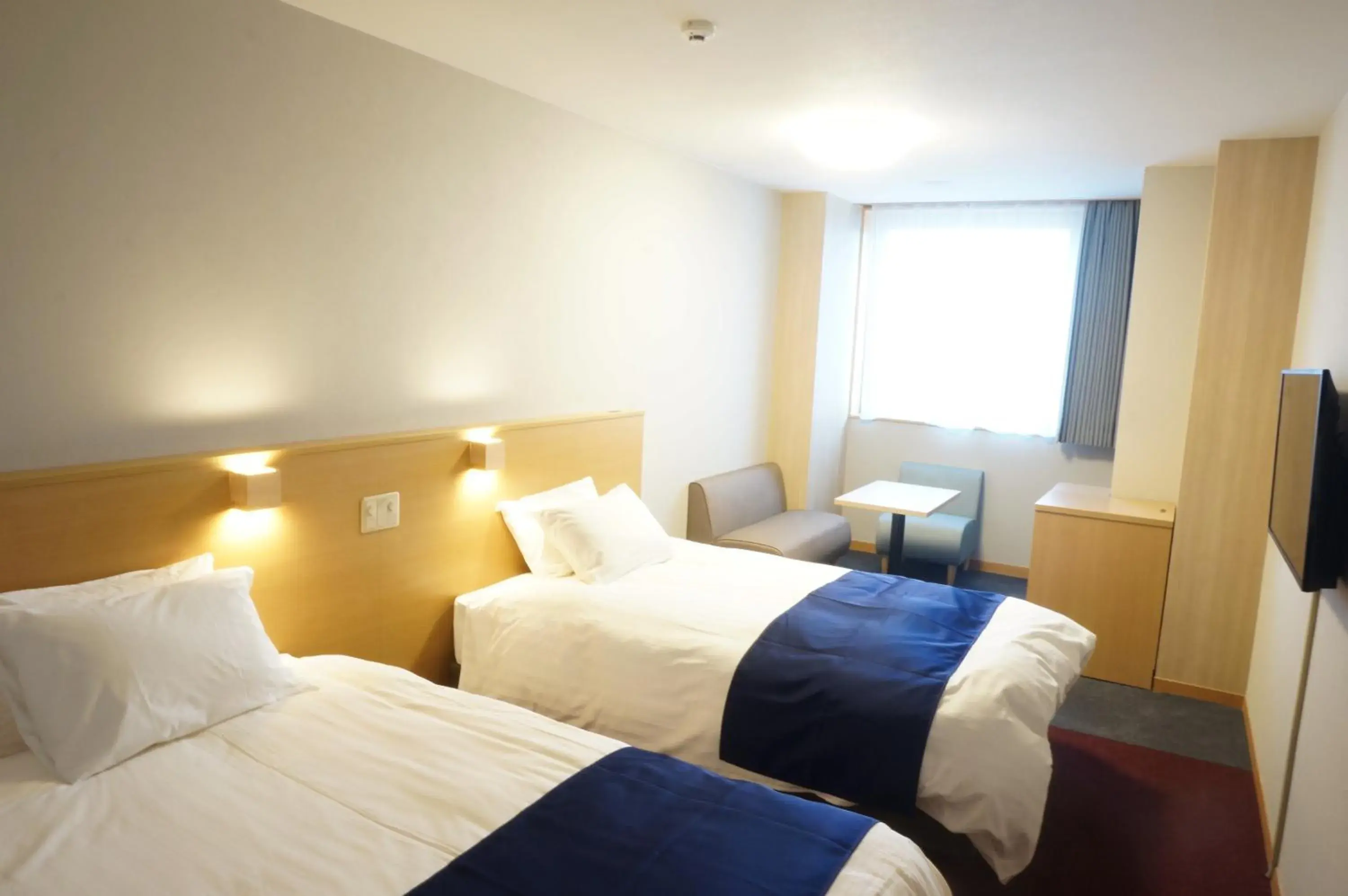 Photo of the whole room, Bed in Chateraise Hotel Nagano Photo of the whole room, Bed in Chateraise Hotel Nagano