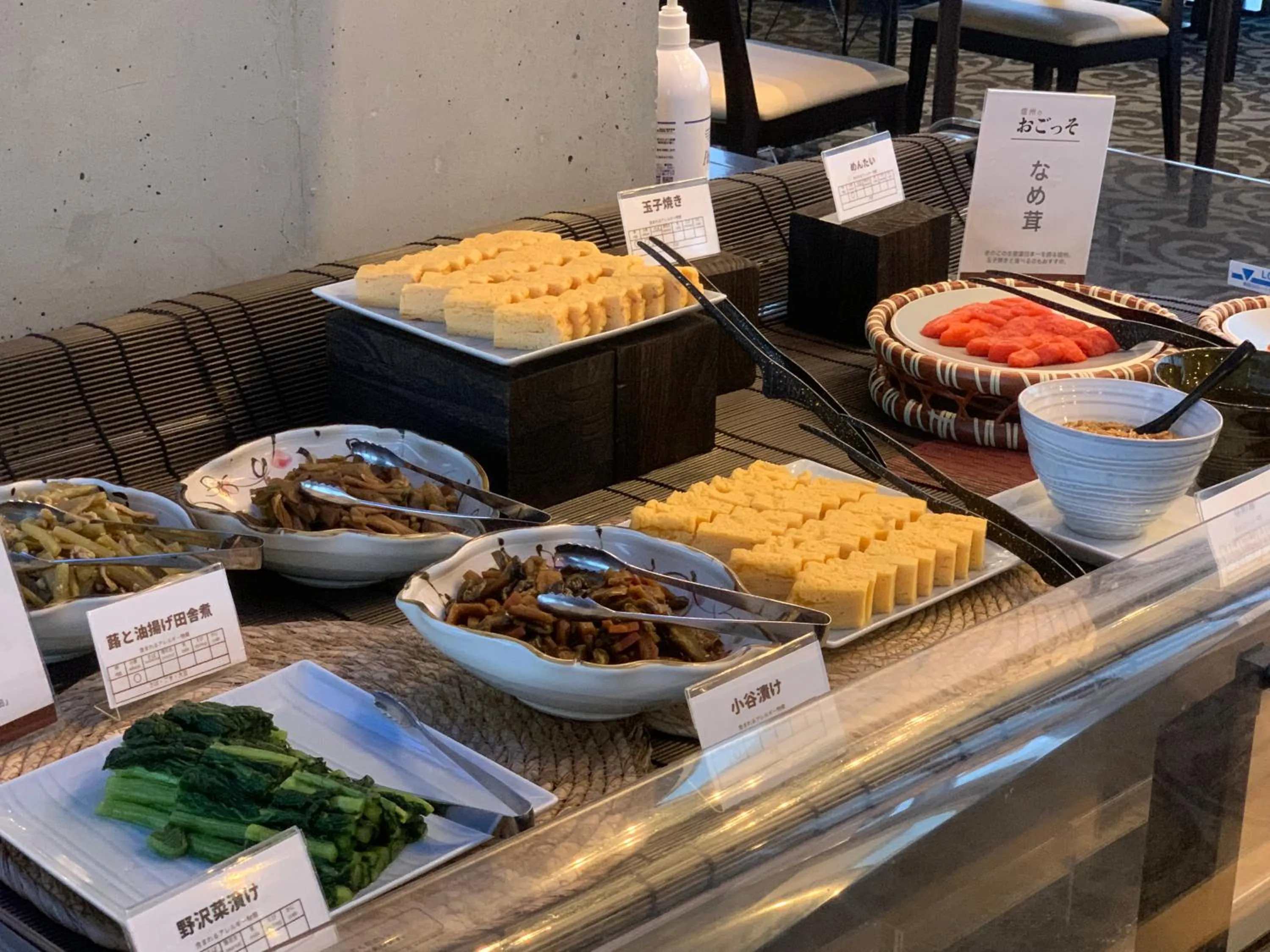 Buffet breakfast in Chateraise Hotel Nagano